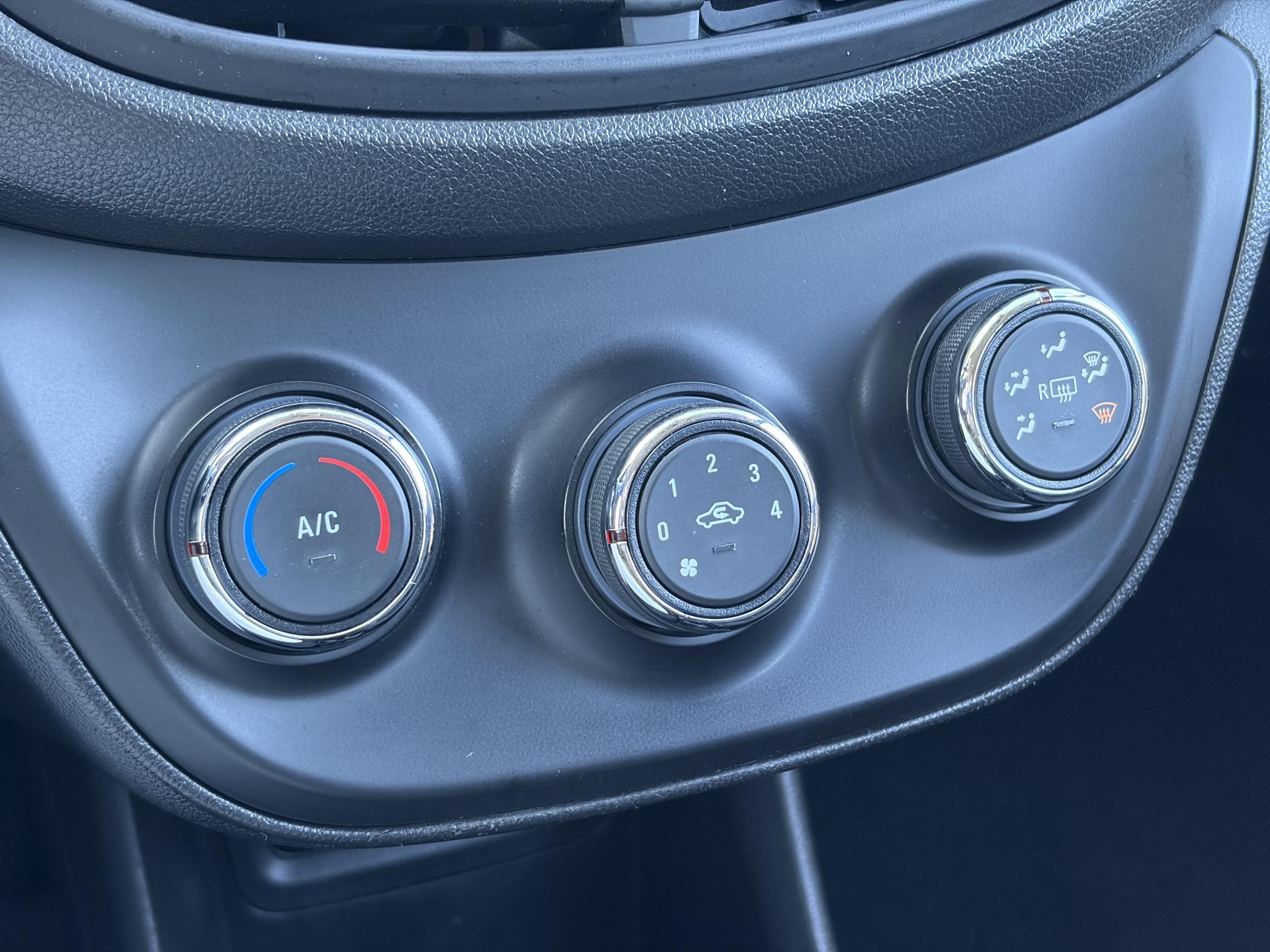 Foto van Opel Karl / Viva