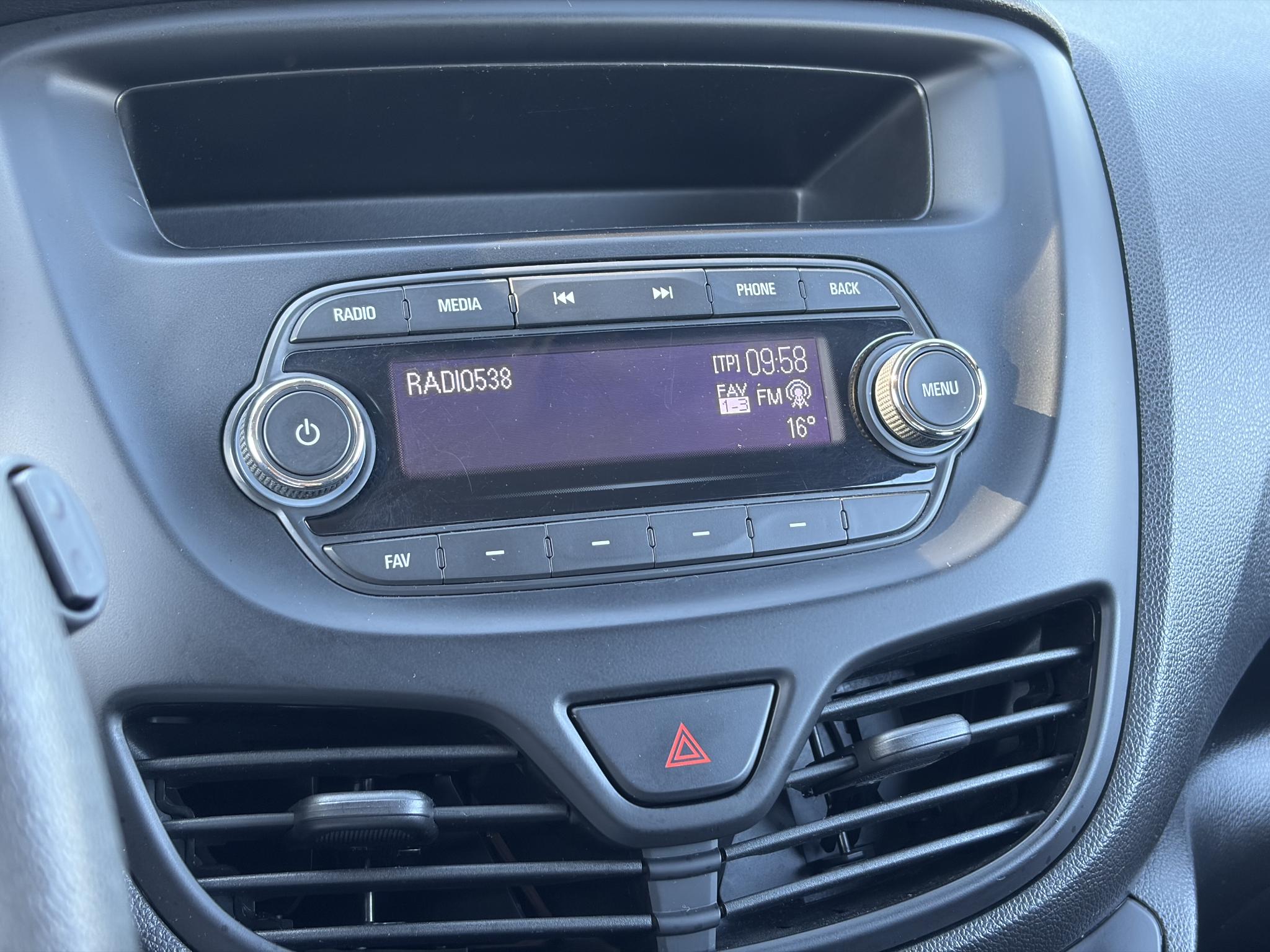 Foto van Opel Karl / Viva