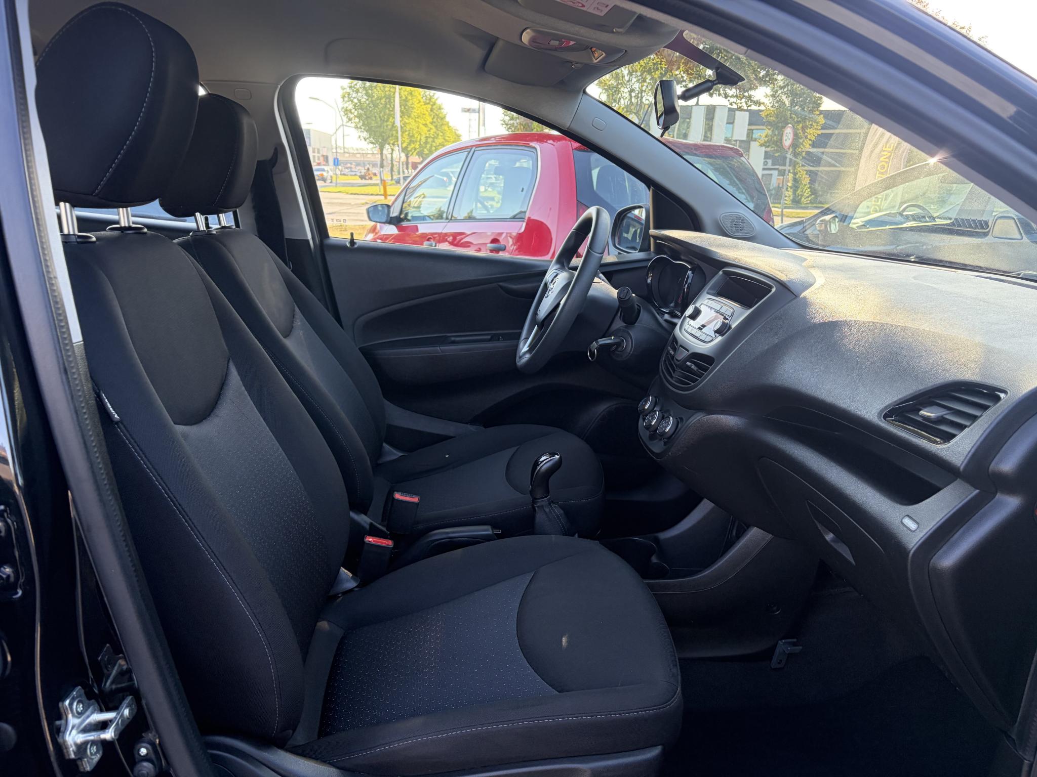 Foto van Opel Karl / Viva