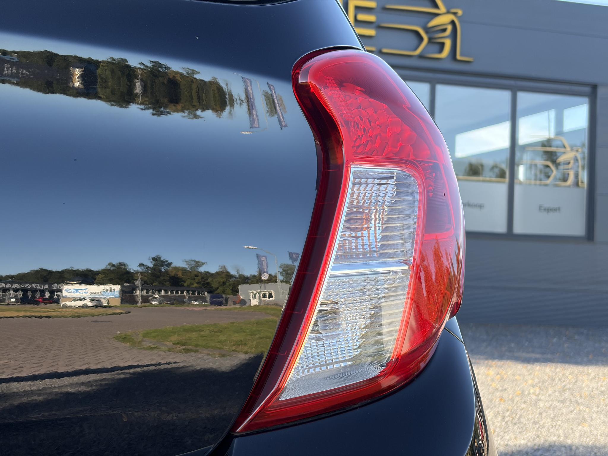 Foto van Opel Karl / Viva