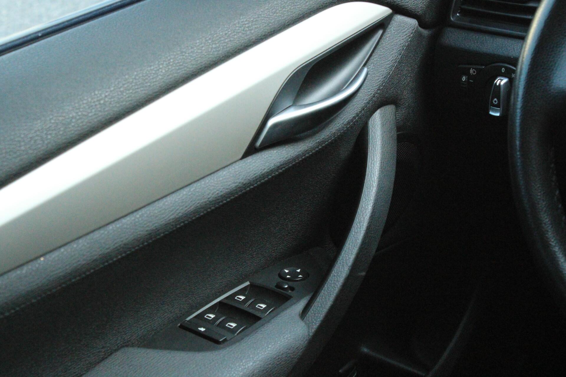 Foto van BMW X1 Sdrive18i