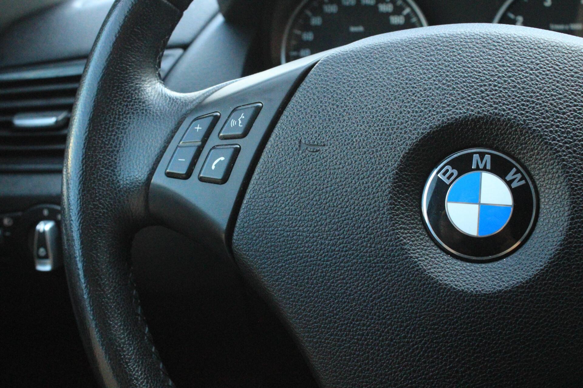 Foto van BMW X1 Sdrive18i