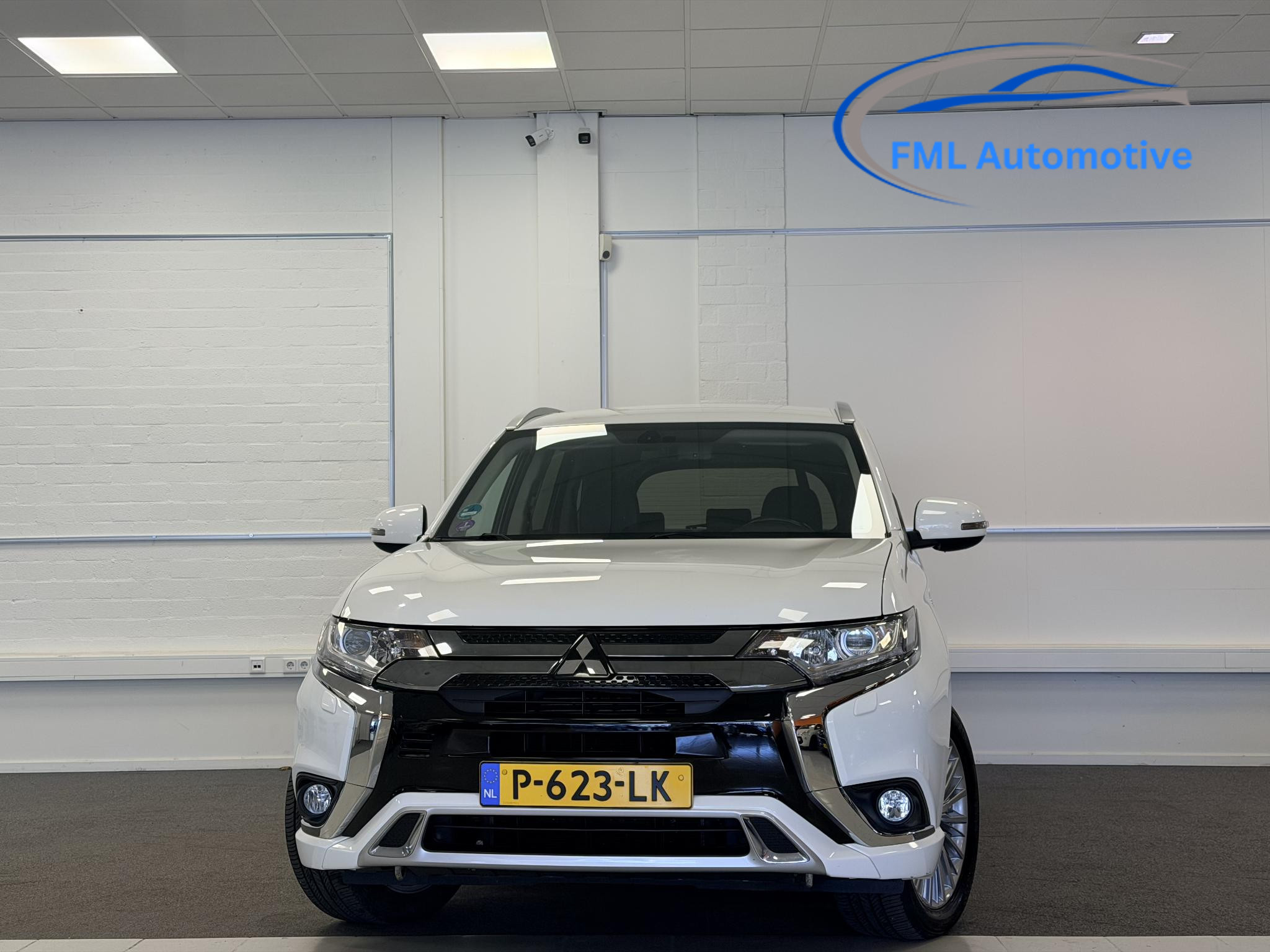 Mitsubishi Outlander 2.4 PHEV S-Edition 2019 - voorkant