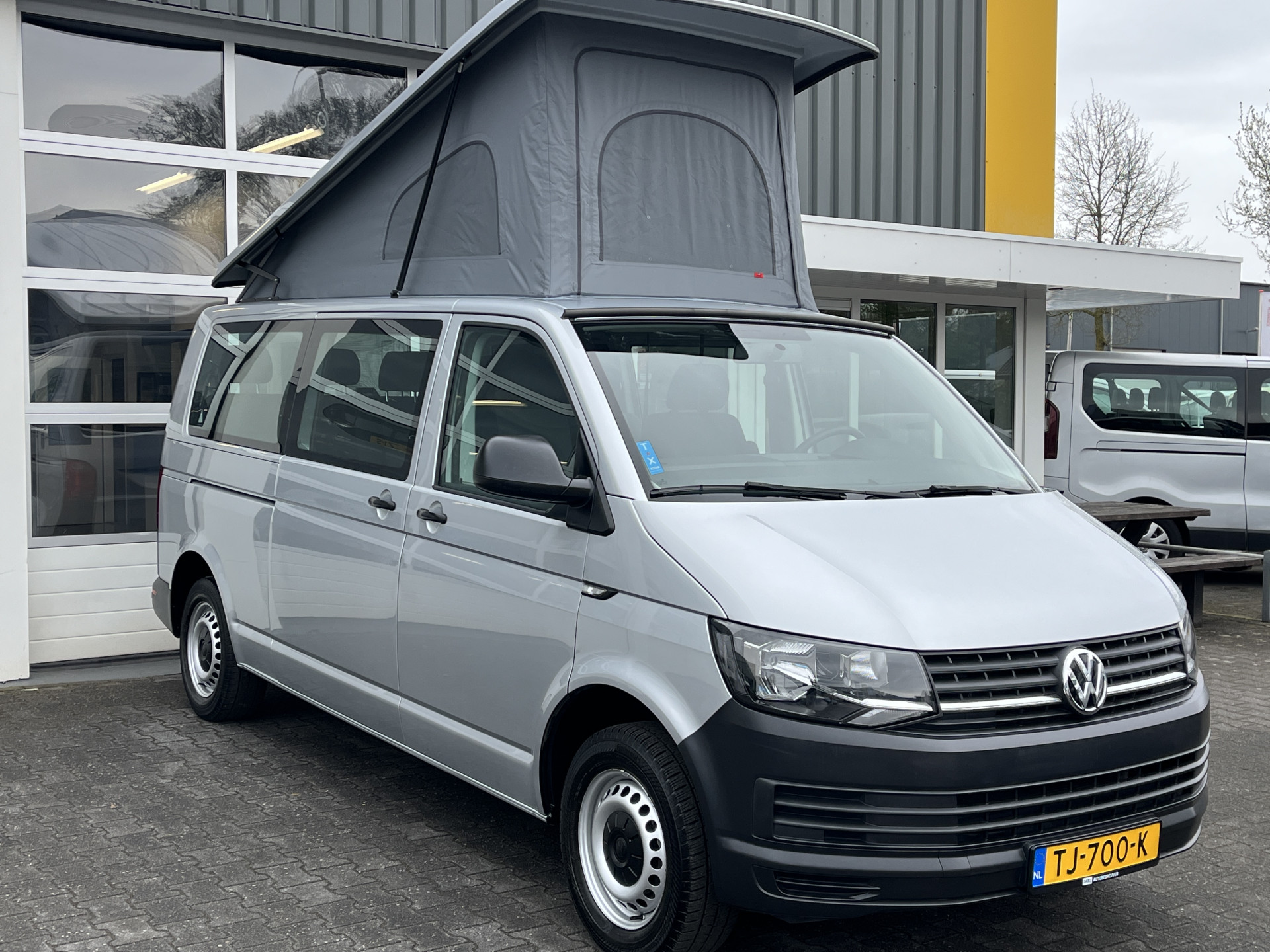 Volkswagen Kombi 2.0 TDI L2H1 9-persoons 2018 - voorkant