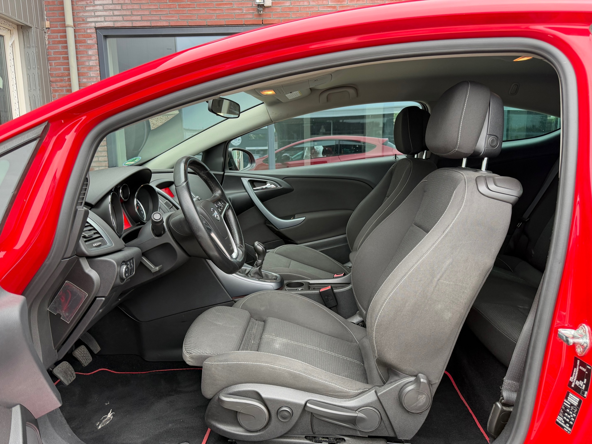 Foto van Opel Astra GTC