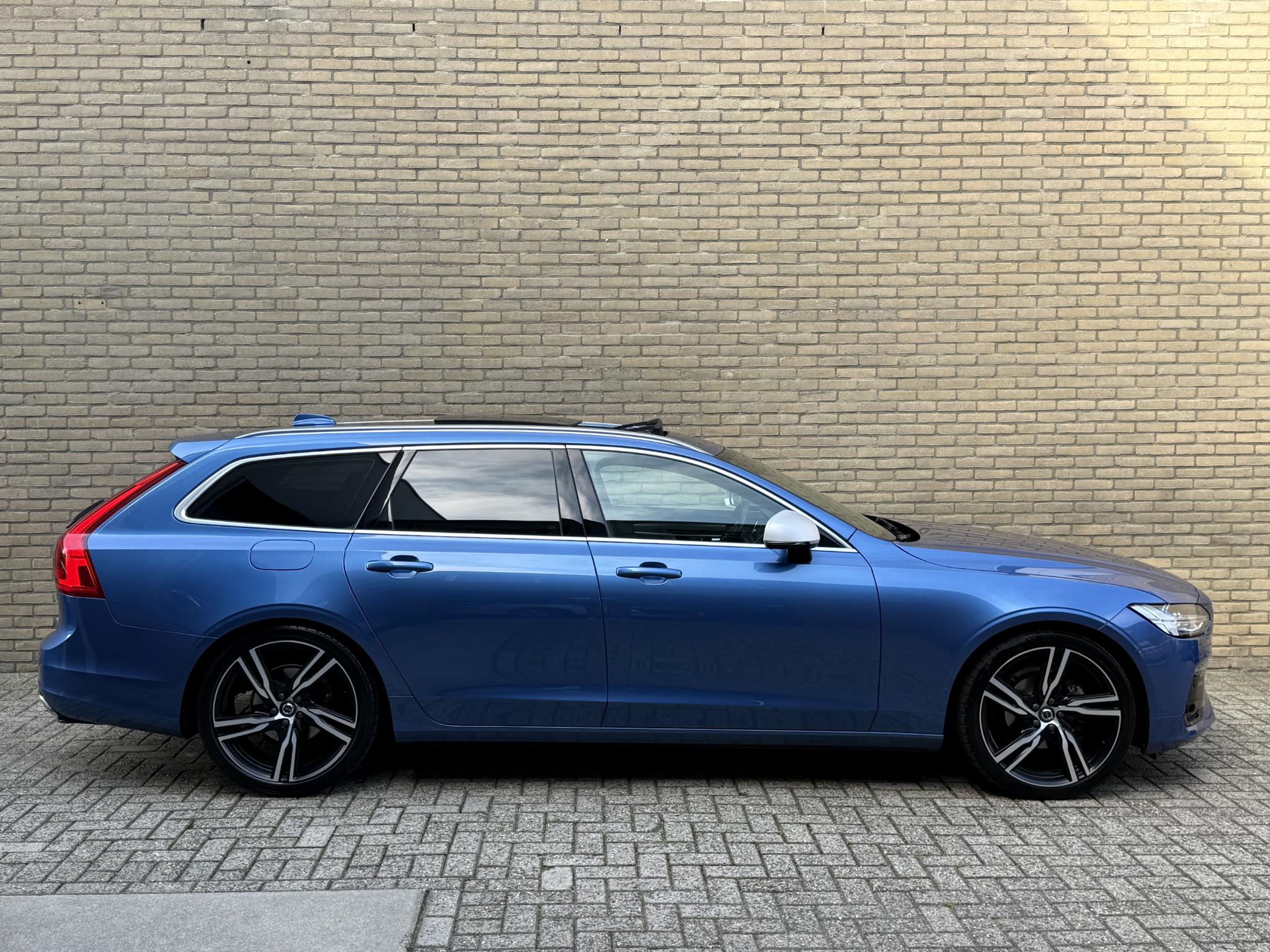 Foto van Volvo V90