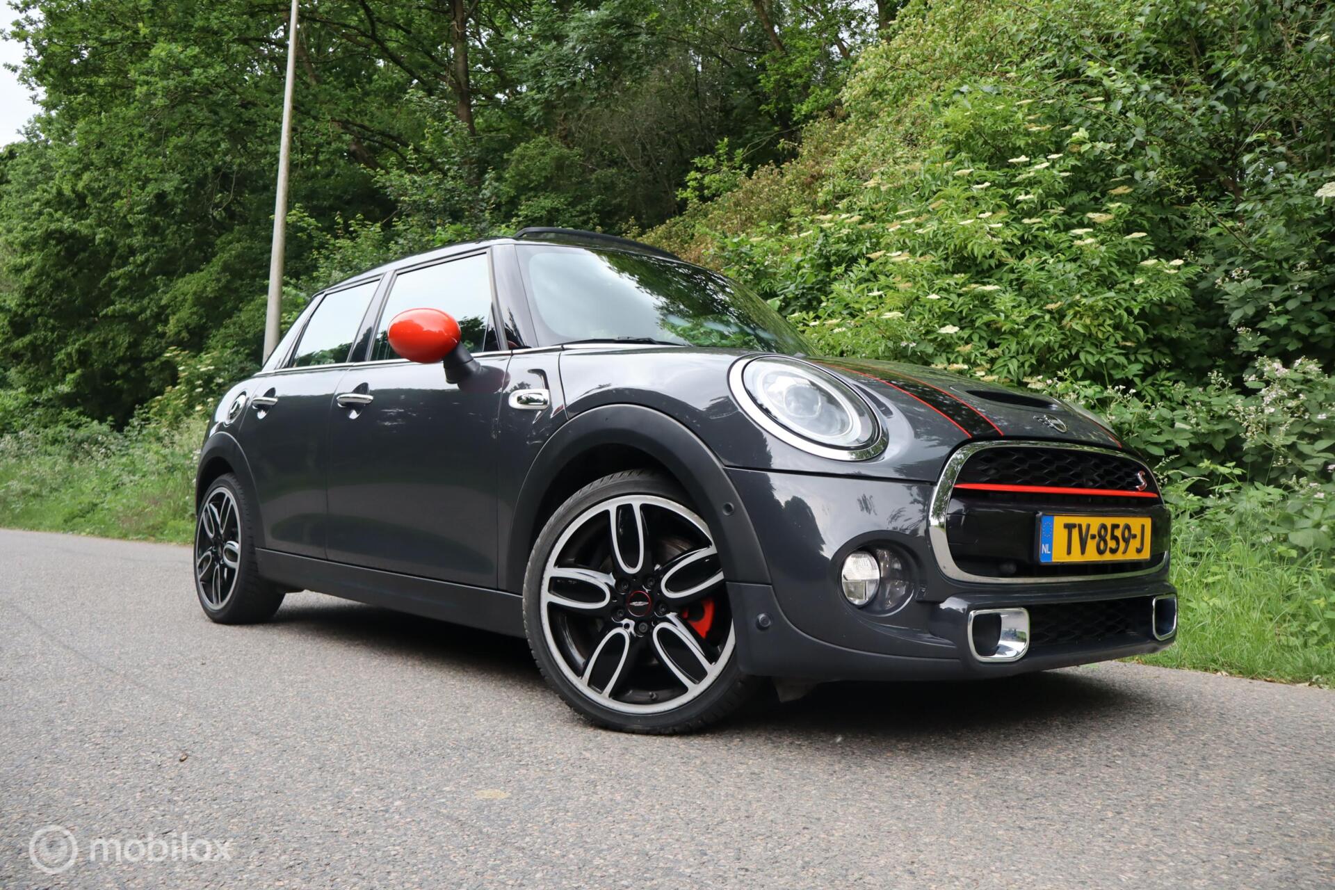 Mini Cooper S 2.0 Cooper S Chili | Pano | H&K Sound | Camera | 2018 - voorkant