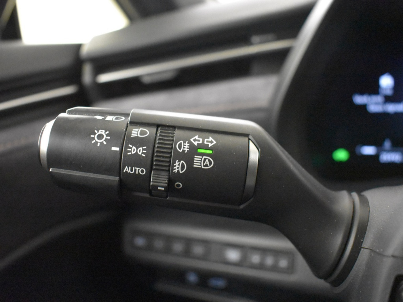 Foto van Lexus Lexus LBX