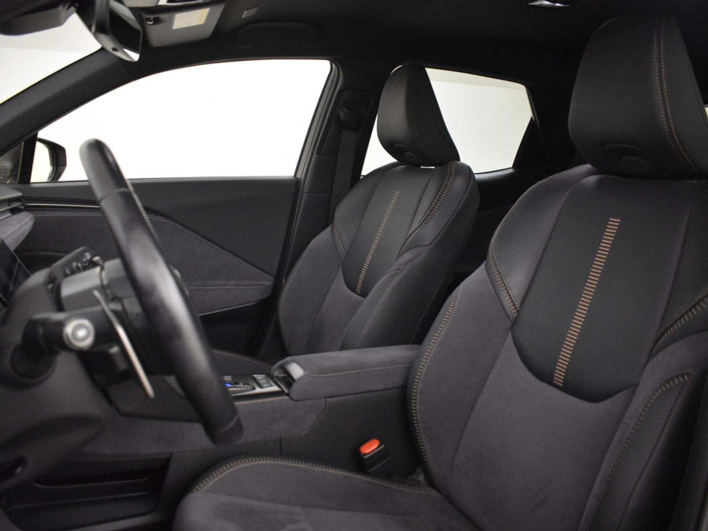 Foto van Lexus Lexus LBX