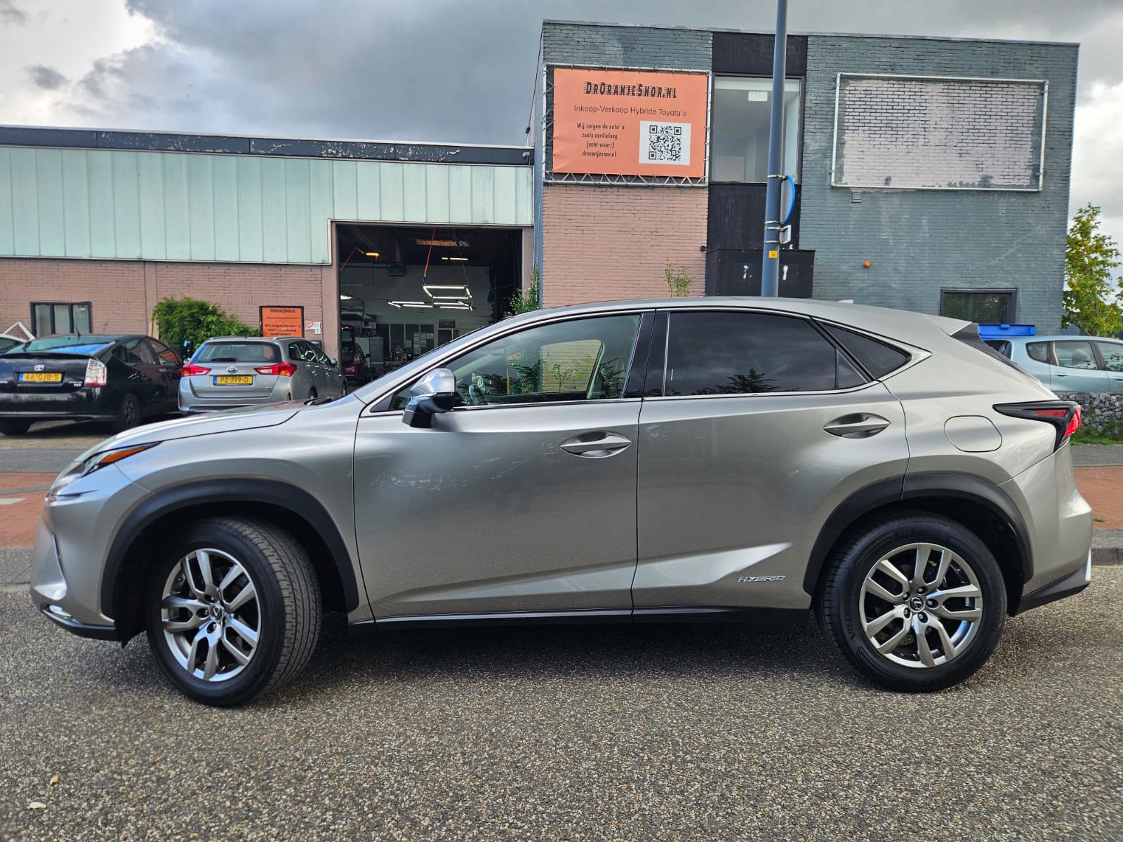 Foto van Lexus Lexus Nx300h