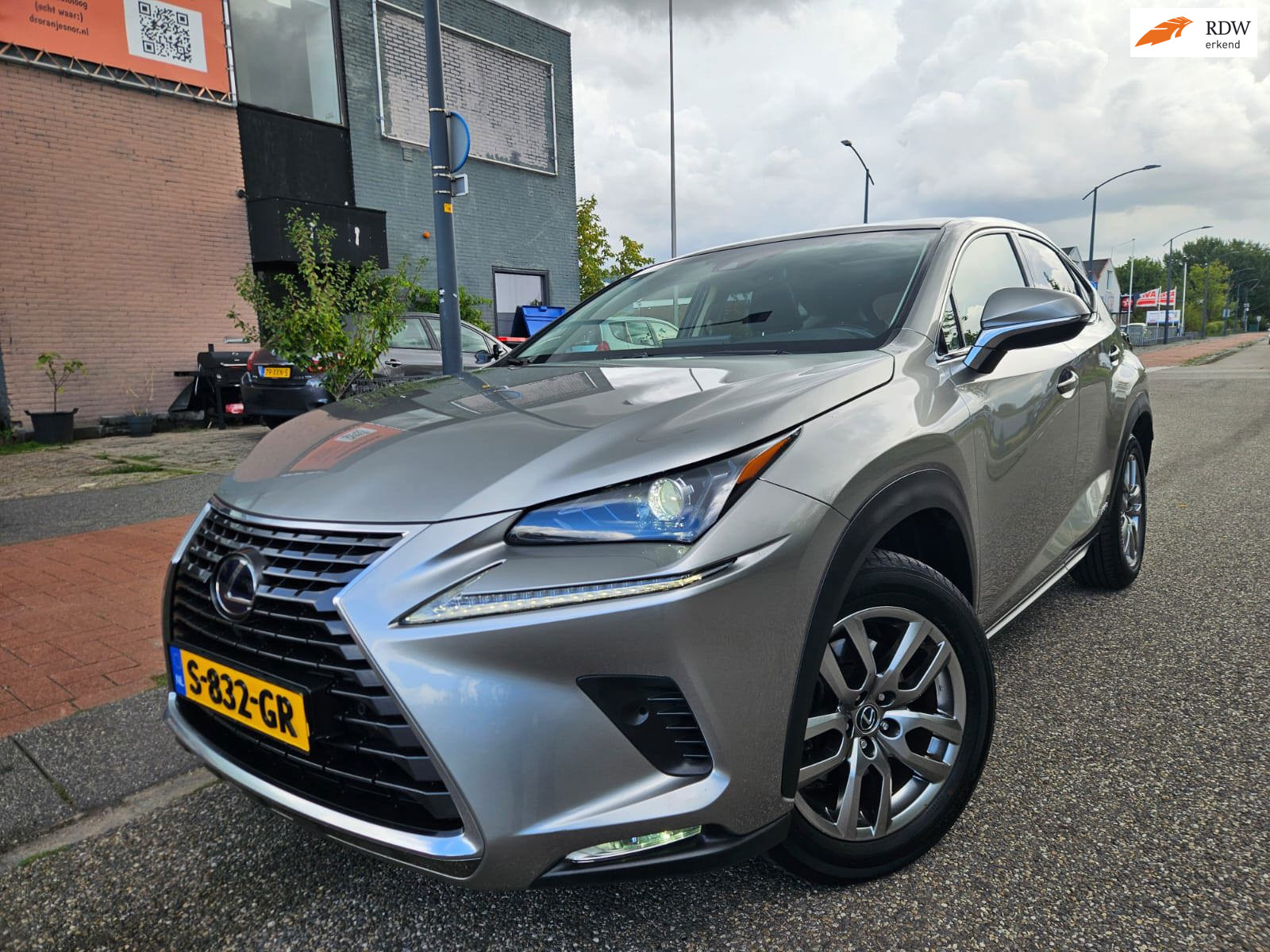 Lexus Lexus Nx300h 300h AWD GARANTIE Pano Dak Vol optie 2019 - voorkant