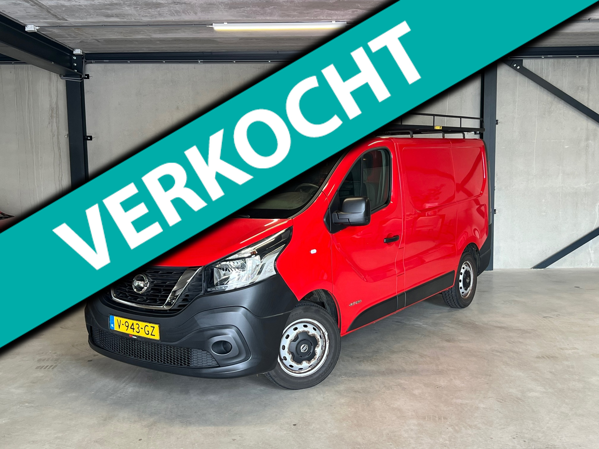 Nissan Nissan Nv300 1.6 dCi 120 L1H1 Visia - Renault Trafic - Imperiaal - Trekhaak - BT - Radio - 121 pk 2017 - voorkant