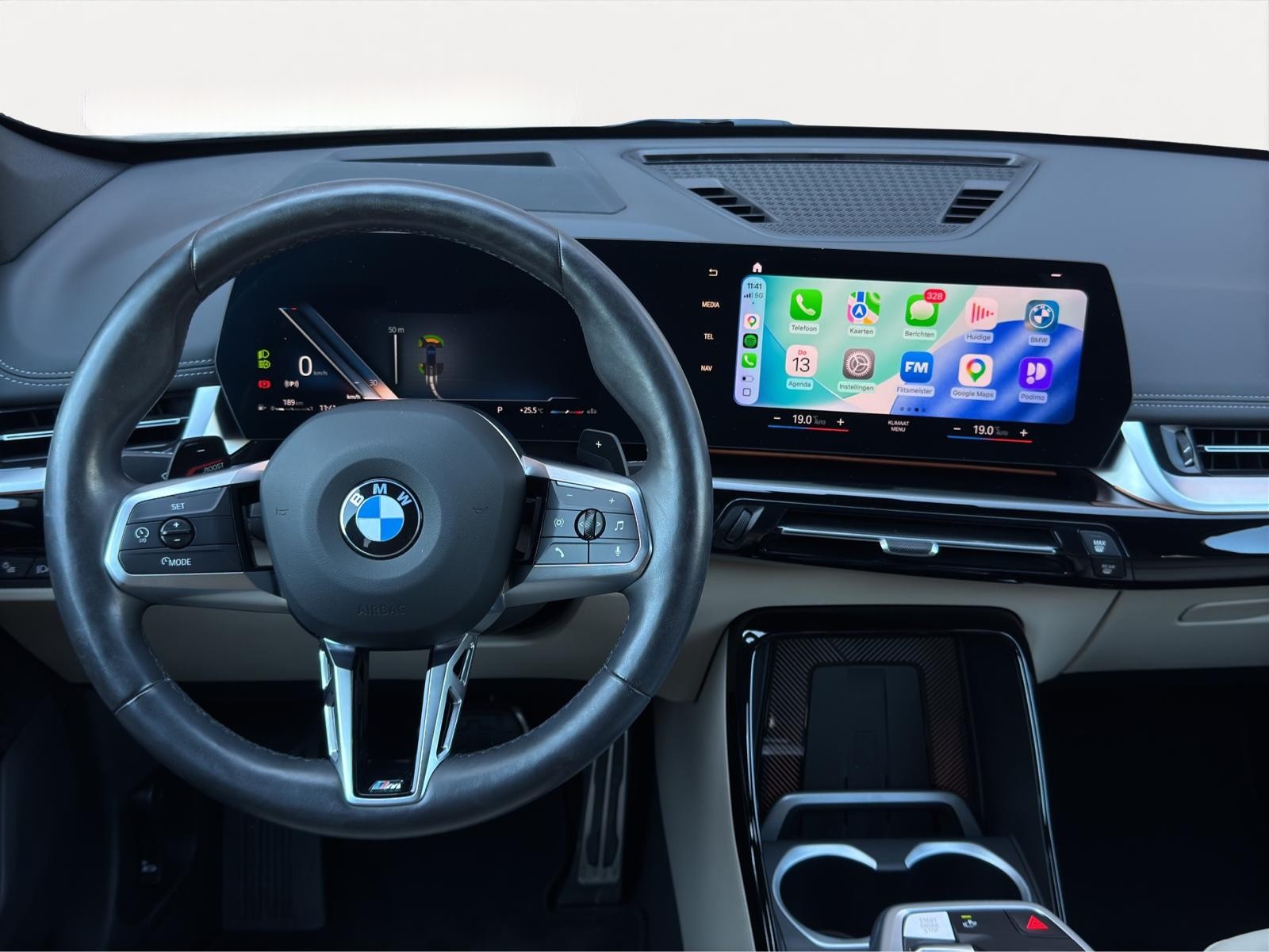 Foto van BMW X1