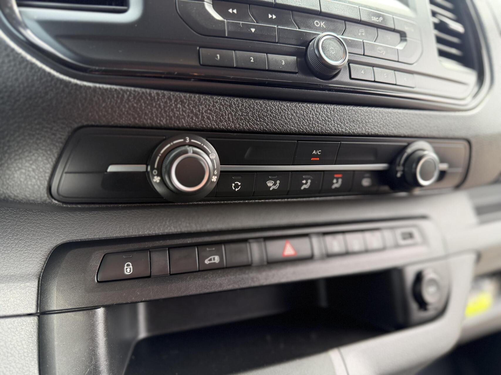 Foto van Opel Vivaro