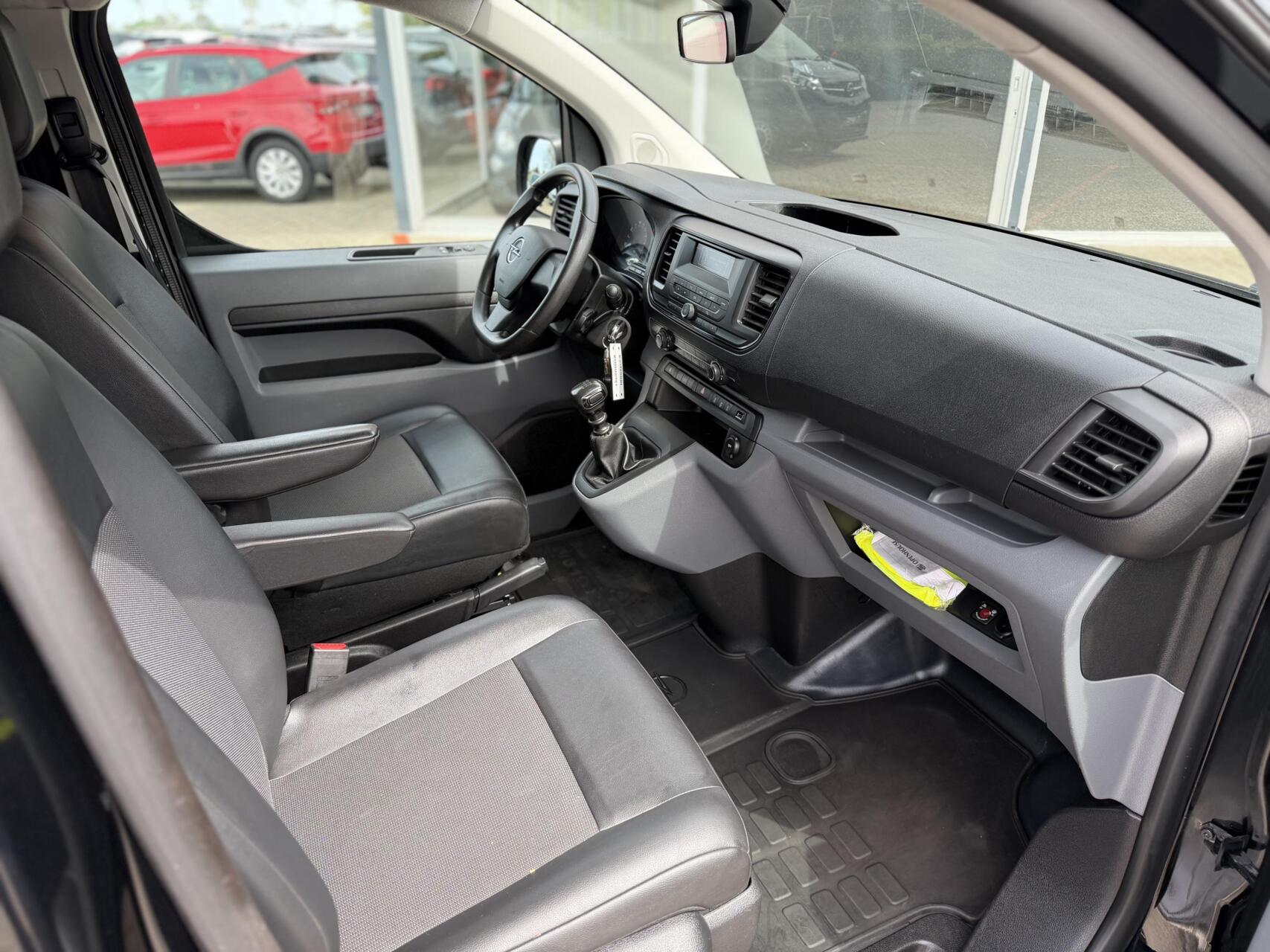 Foto van Opel Vivaro