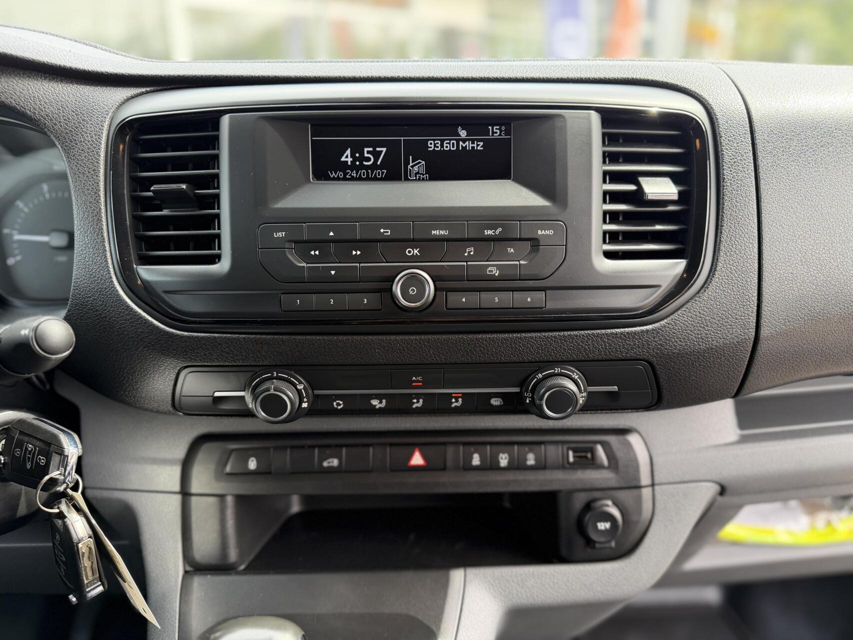 Foto van Opel Vivaro