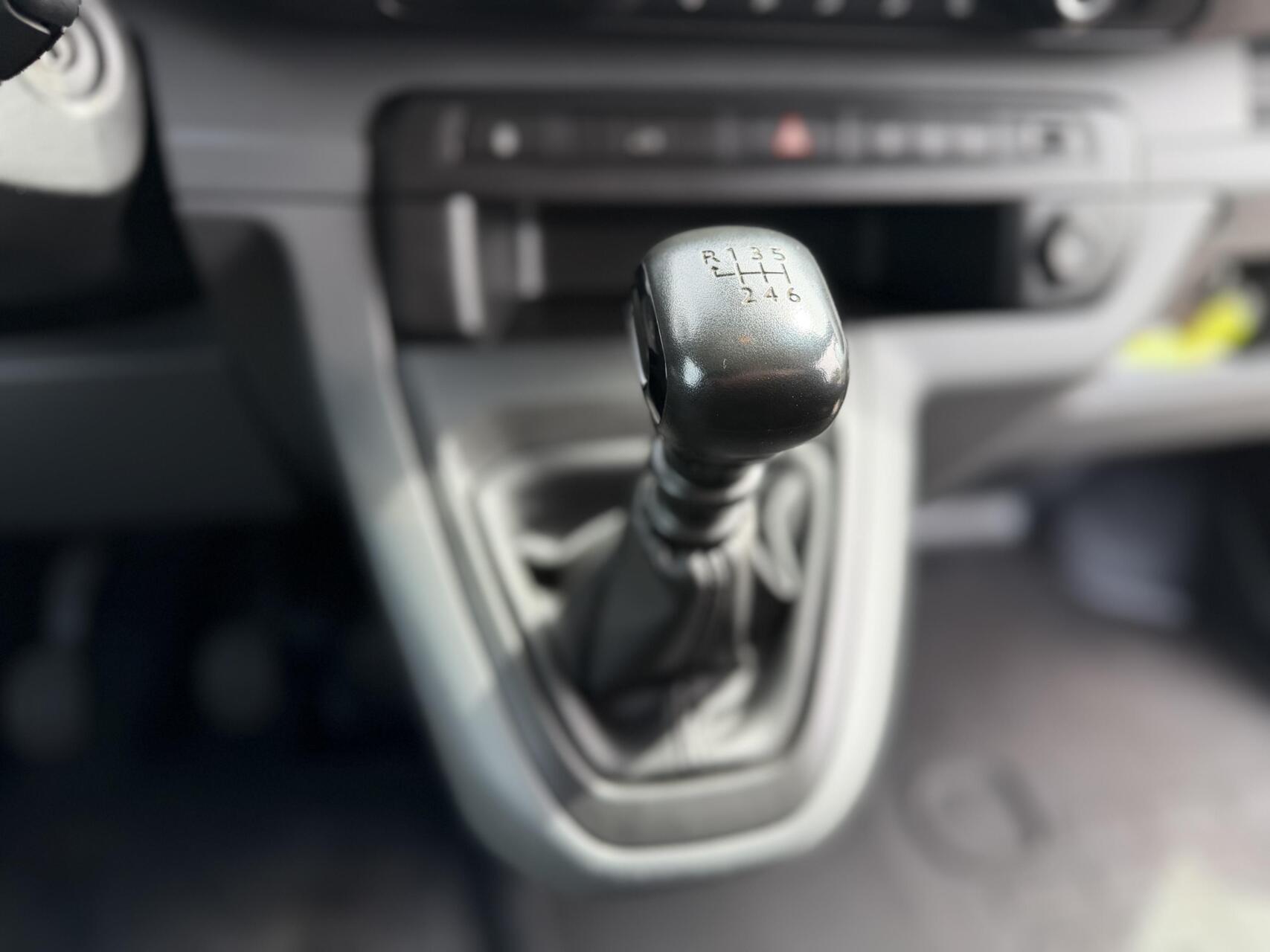 Foto van Opel Vivaro