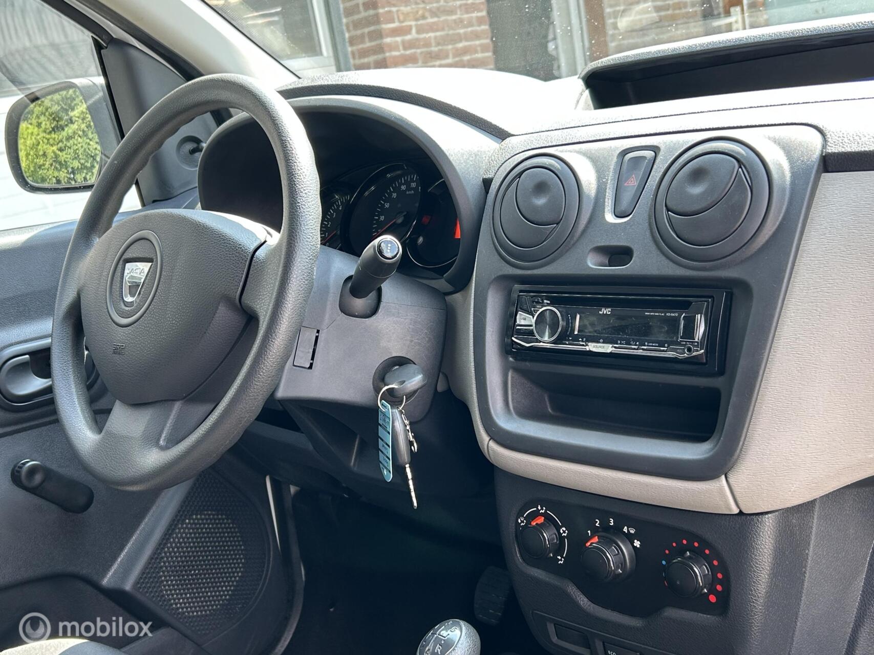 Foto van Dacia Dokker
