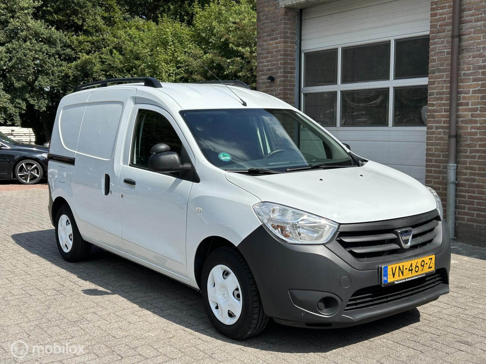 Foto van Dacia Dokker