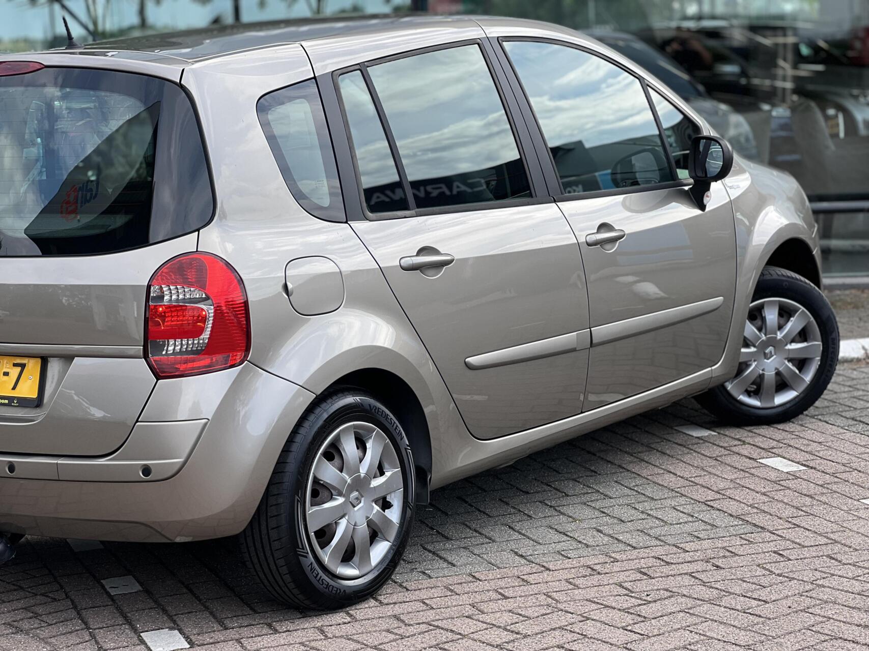 Foto van Renault Modus