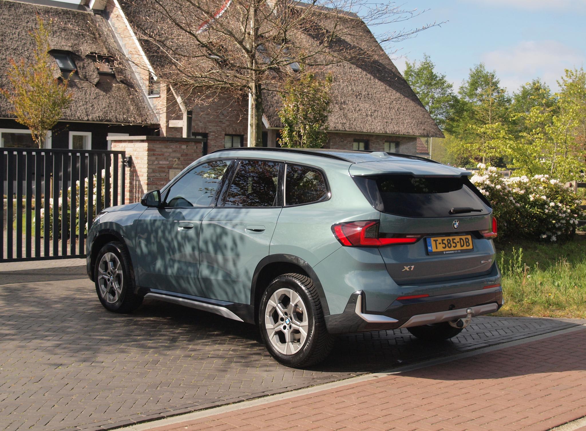 Foto van BMW X1 sDrive 18i
