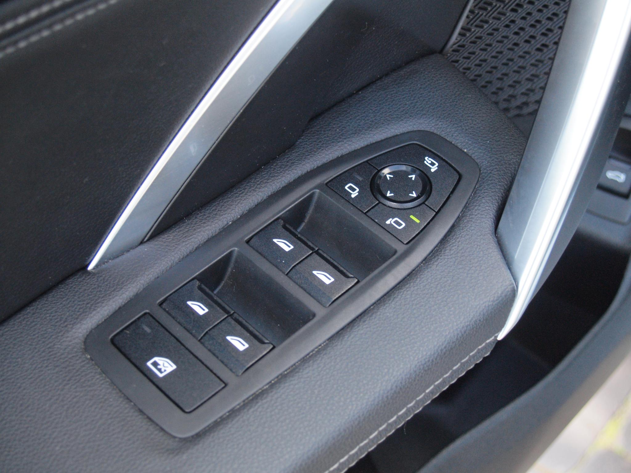 Foto van BMW X1 sDrive 18i
