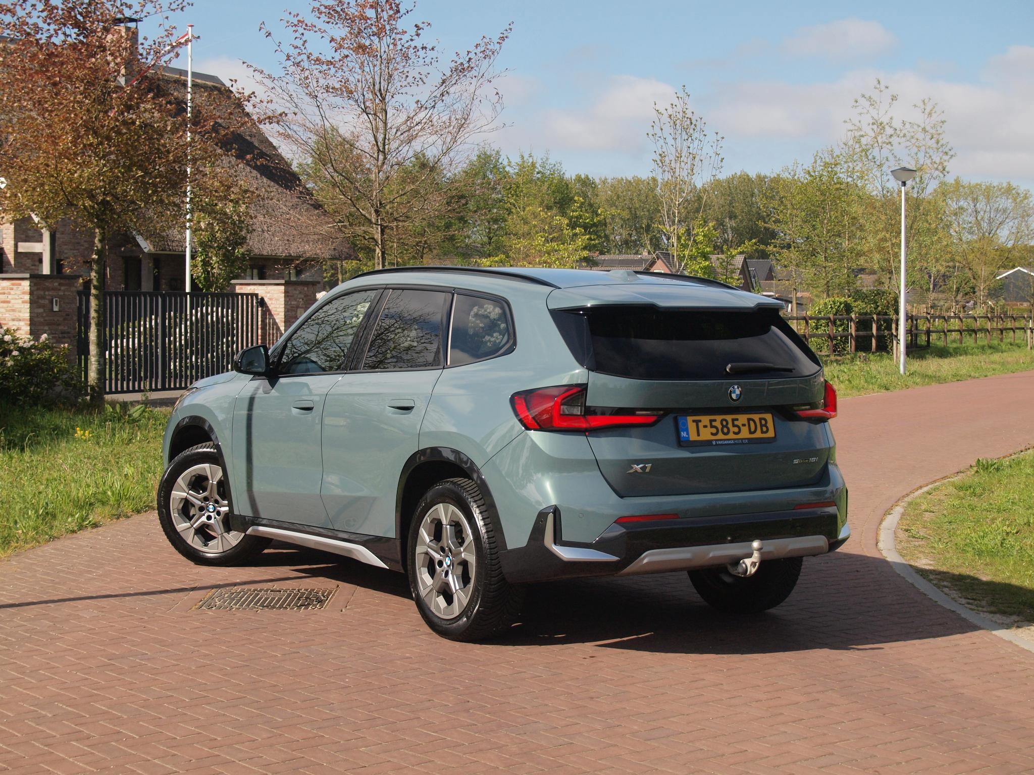 Foto van BMW X1 sDrive 18i