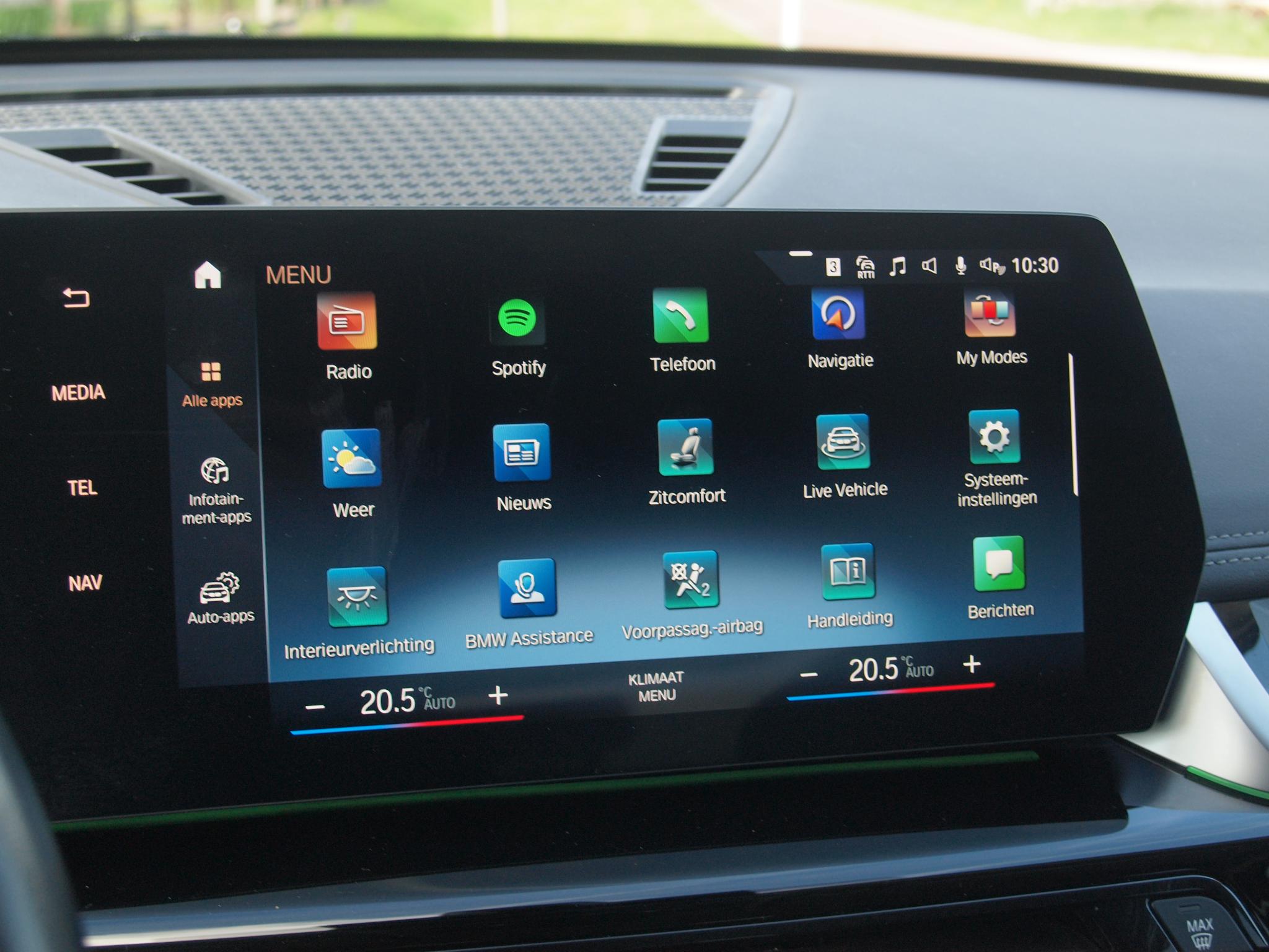 Foto van BMW X1 sDrive 18i