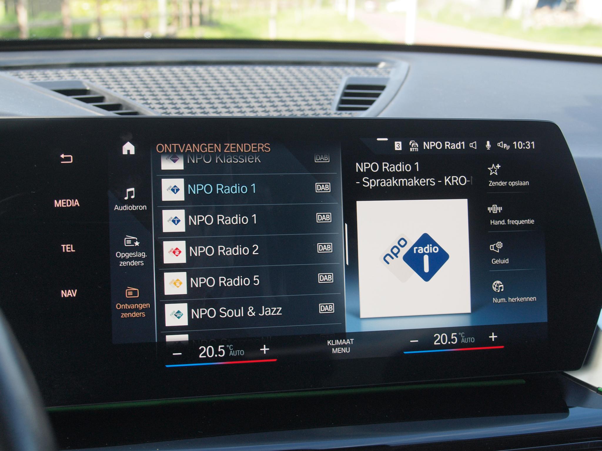 Foto van BMW X1 sDrive 18i