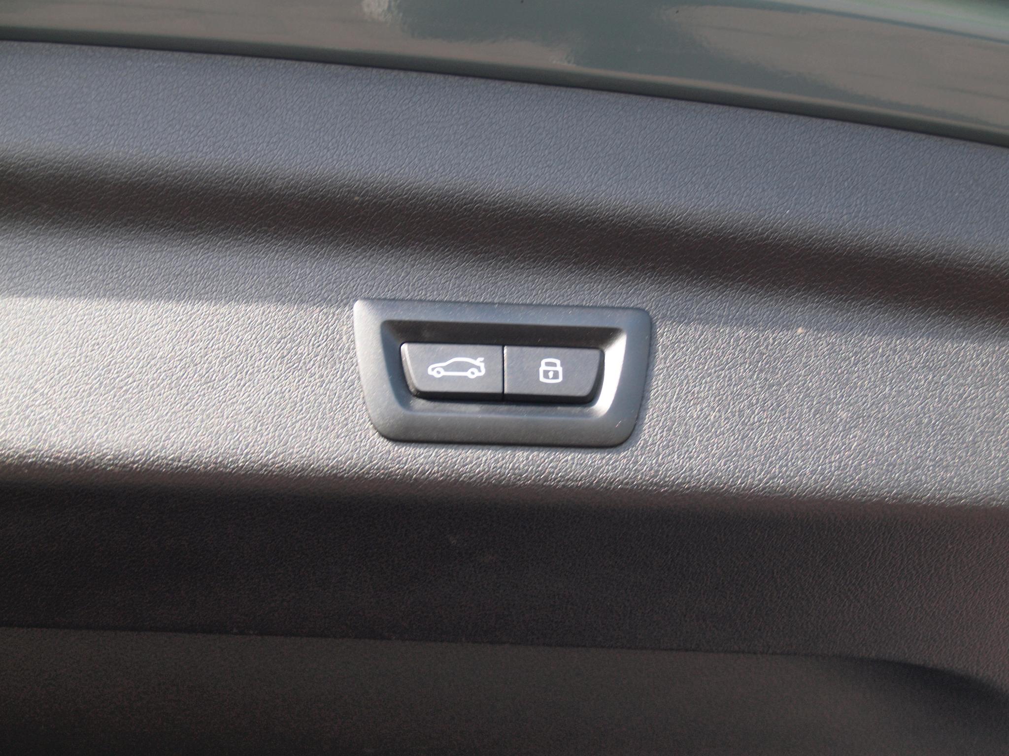 Foto van BMW X1 sDrive 18i