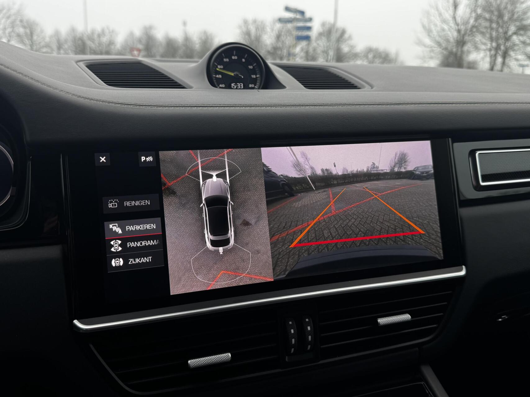 Foto van Porsche Cayenne E-hybrid