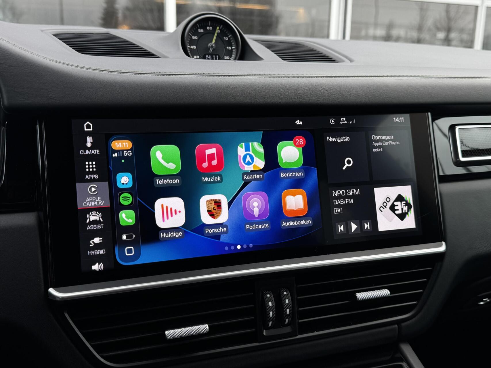 Foto van Porsche Cayenne E-hybrid
