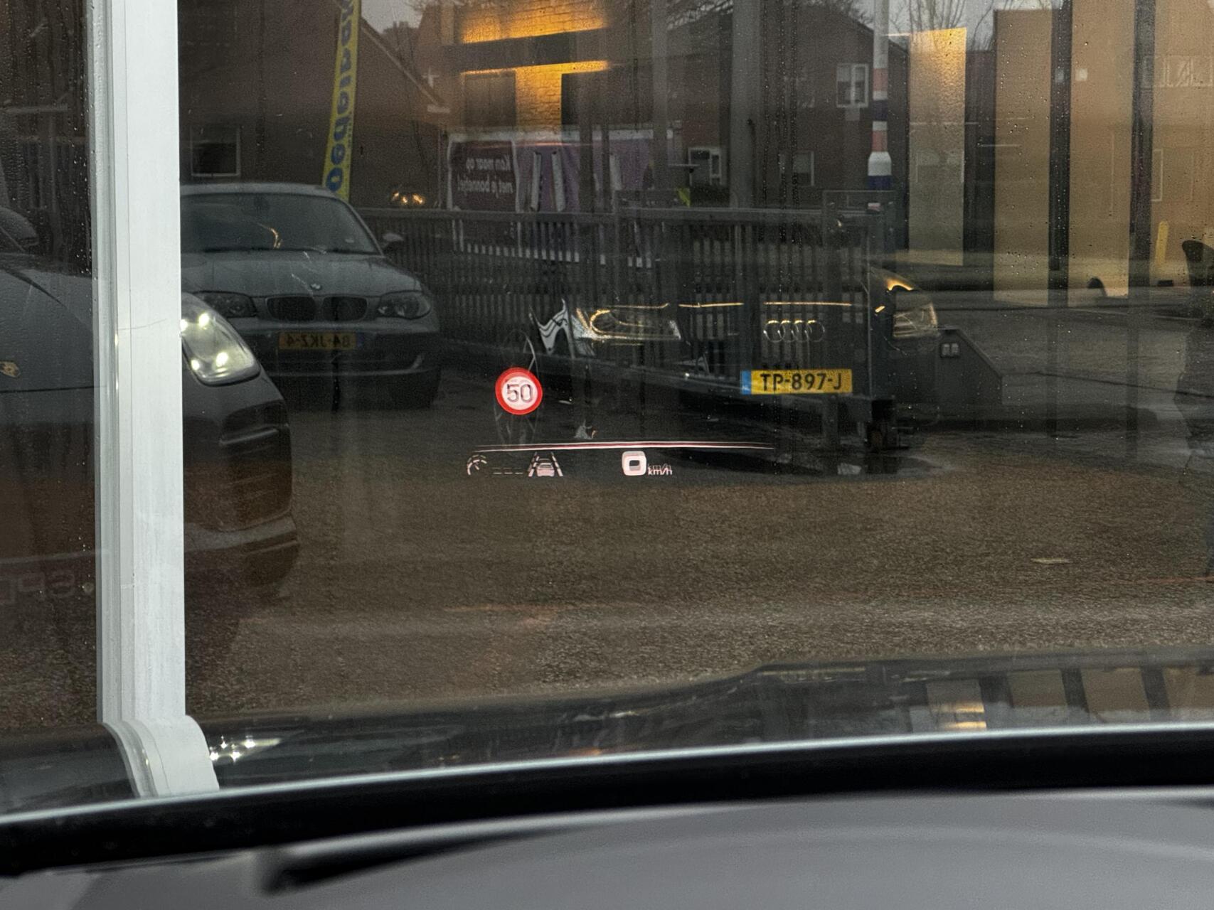 Foto van Porsche Cayenne E-hybrid