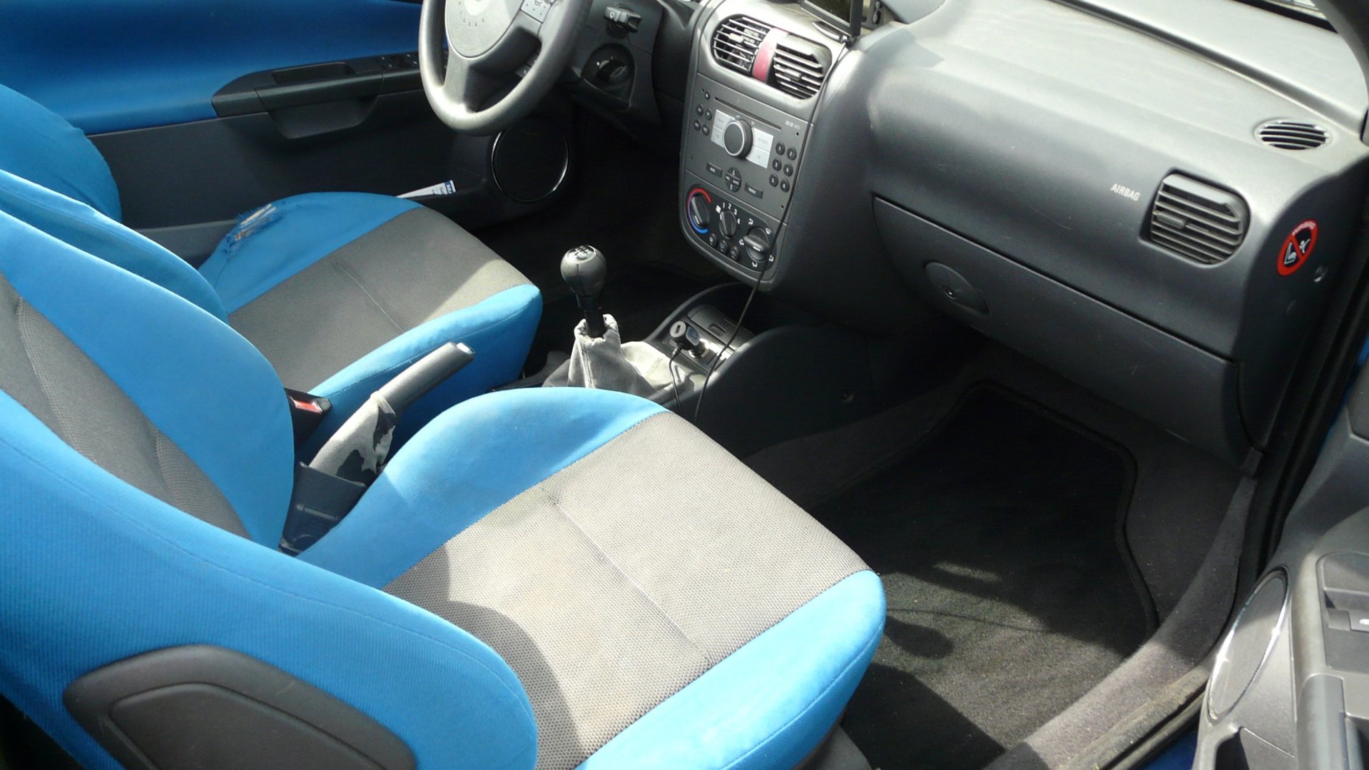Foto van Opel Tigra