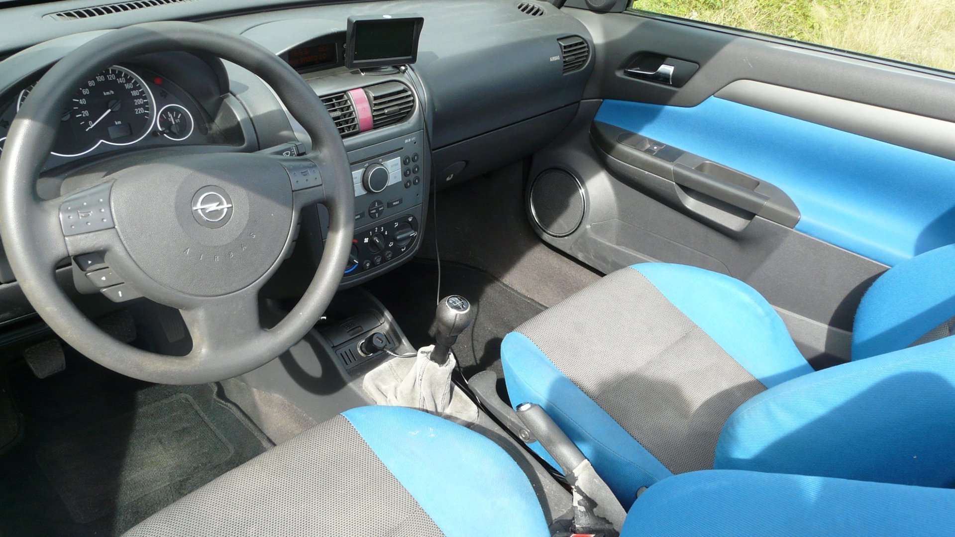 Foto van Opel Tigra