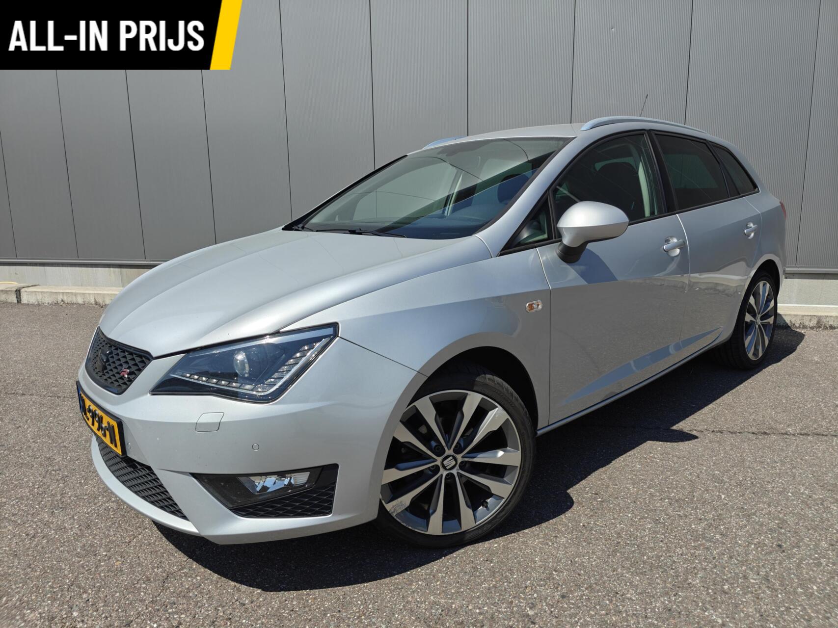 Seat Ibiza ST 1.4 TDI Style Connect 2016 - voorkant
