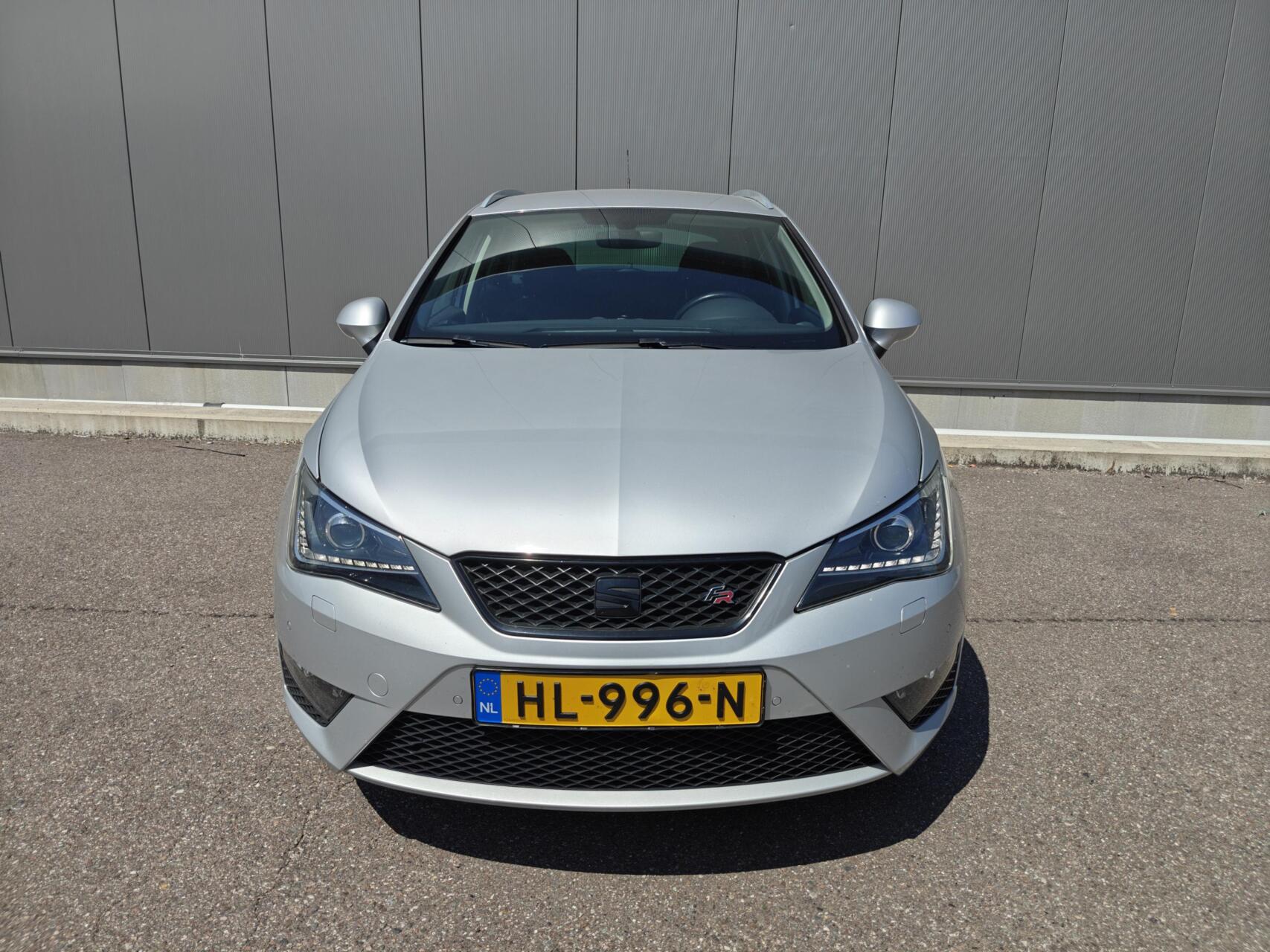 Foto van Seat Ibiza ST