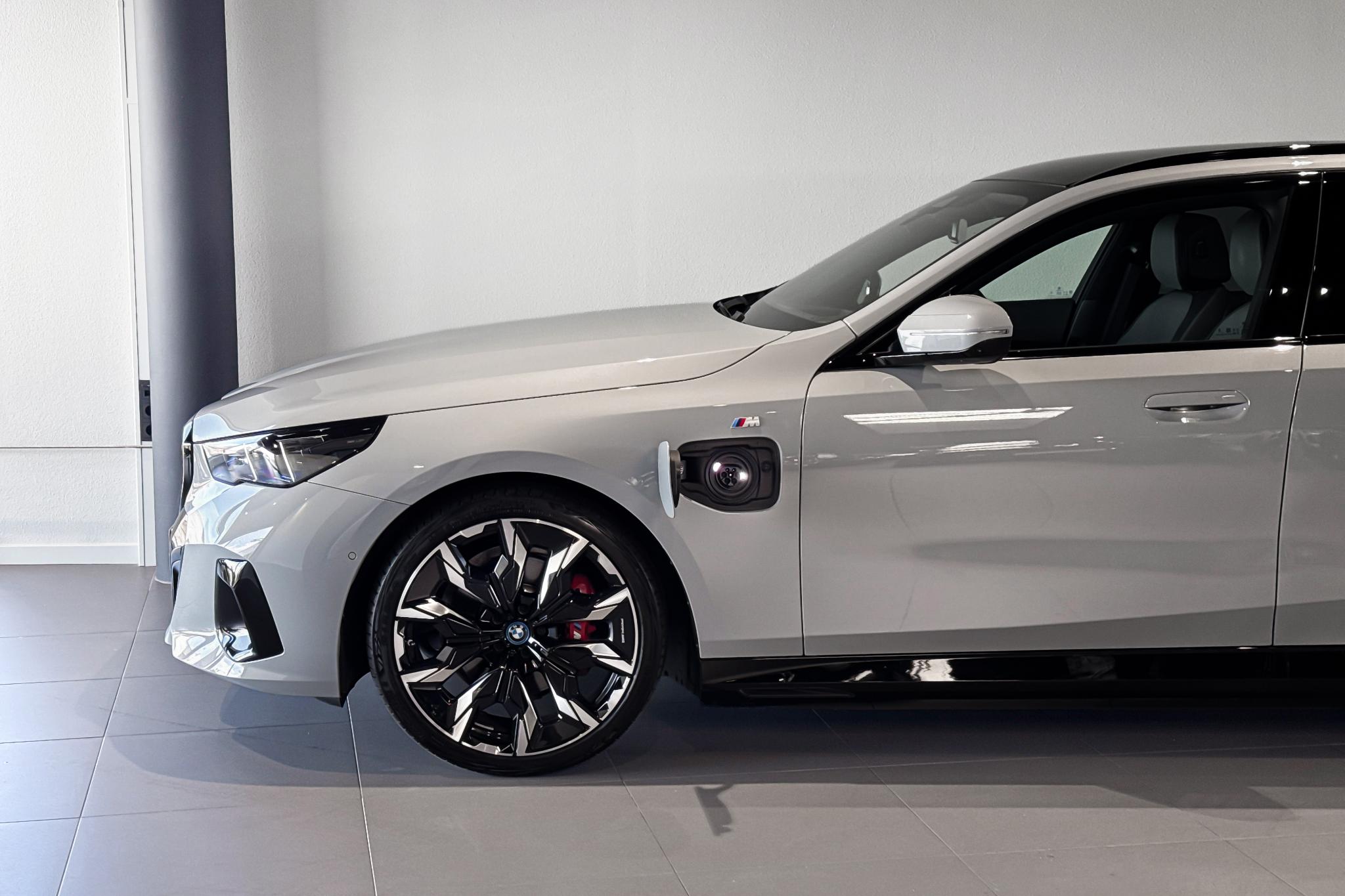 Foto van BMW 530e