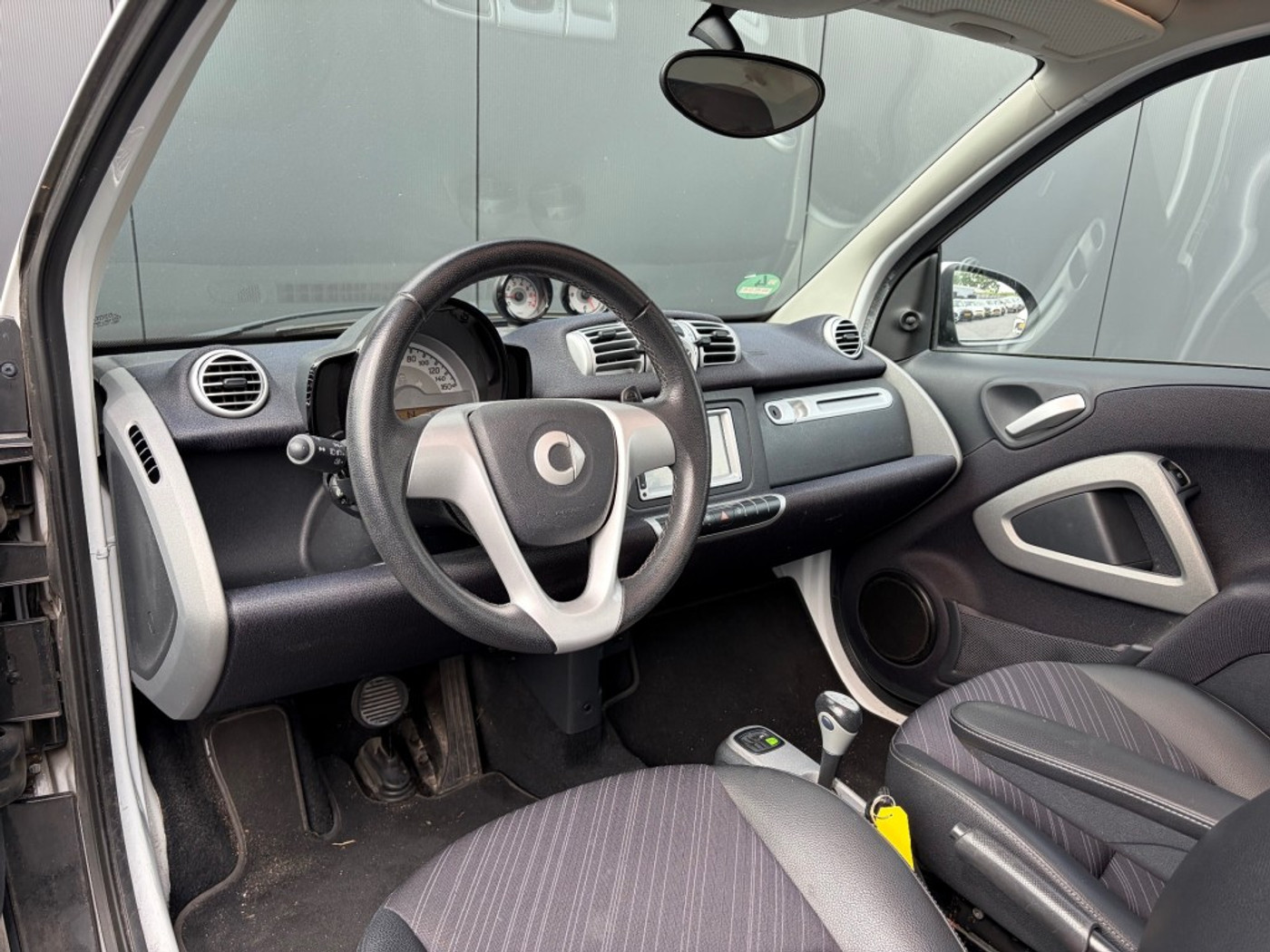 Foto van Smart Fortwo Coupe MHD