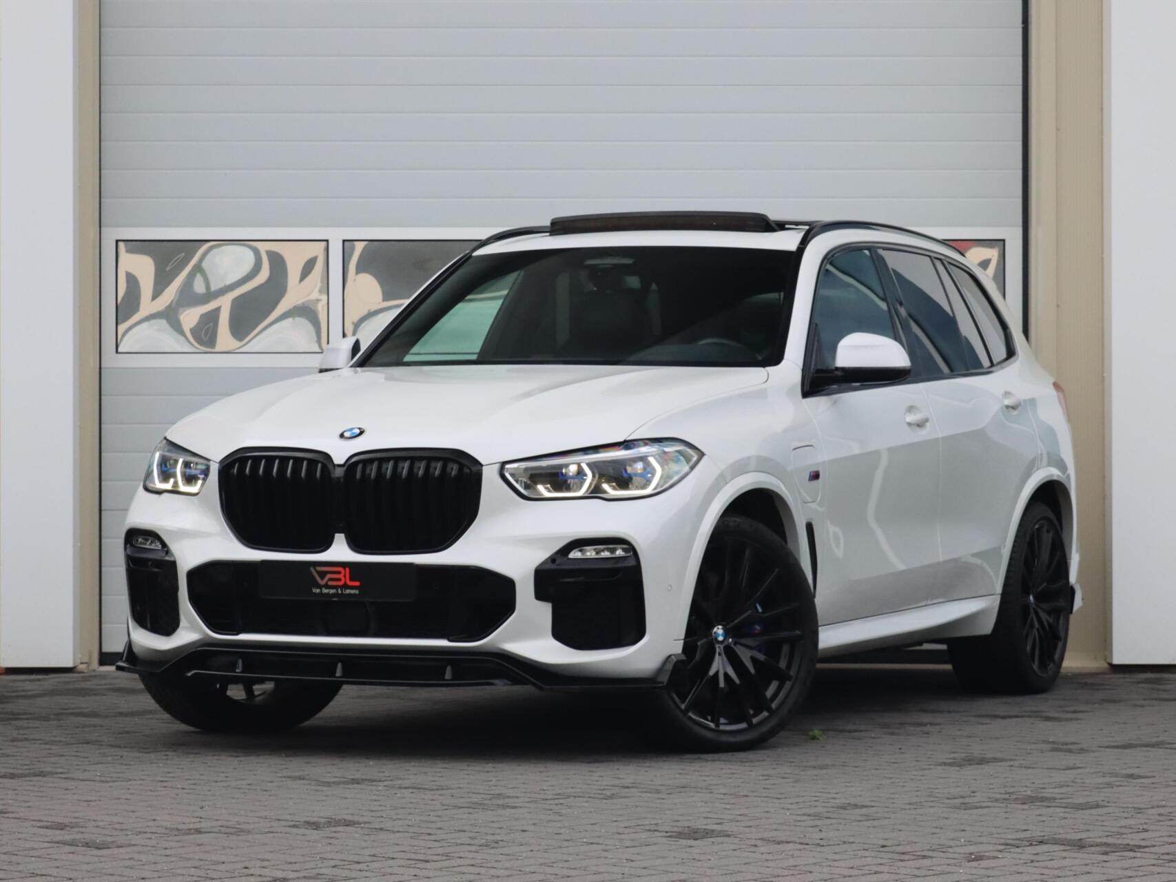 Foto van BMW X5 Xdrive45e