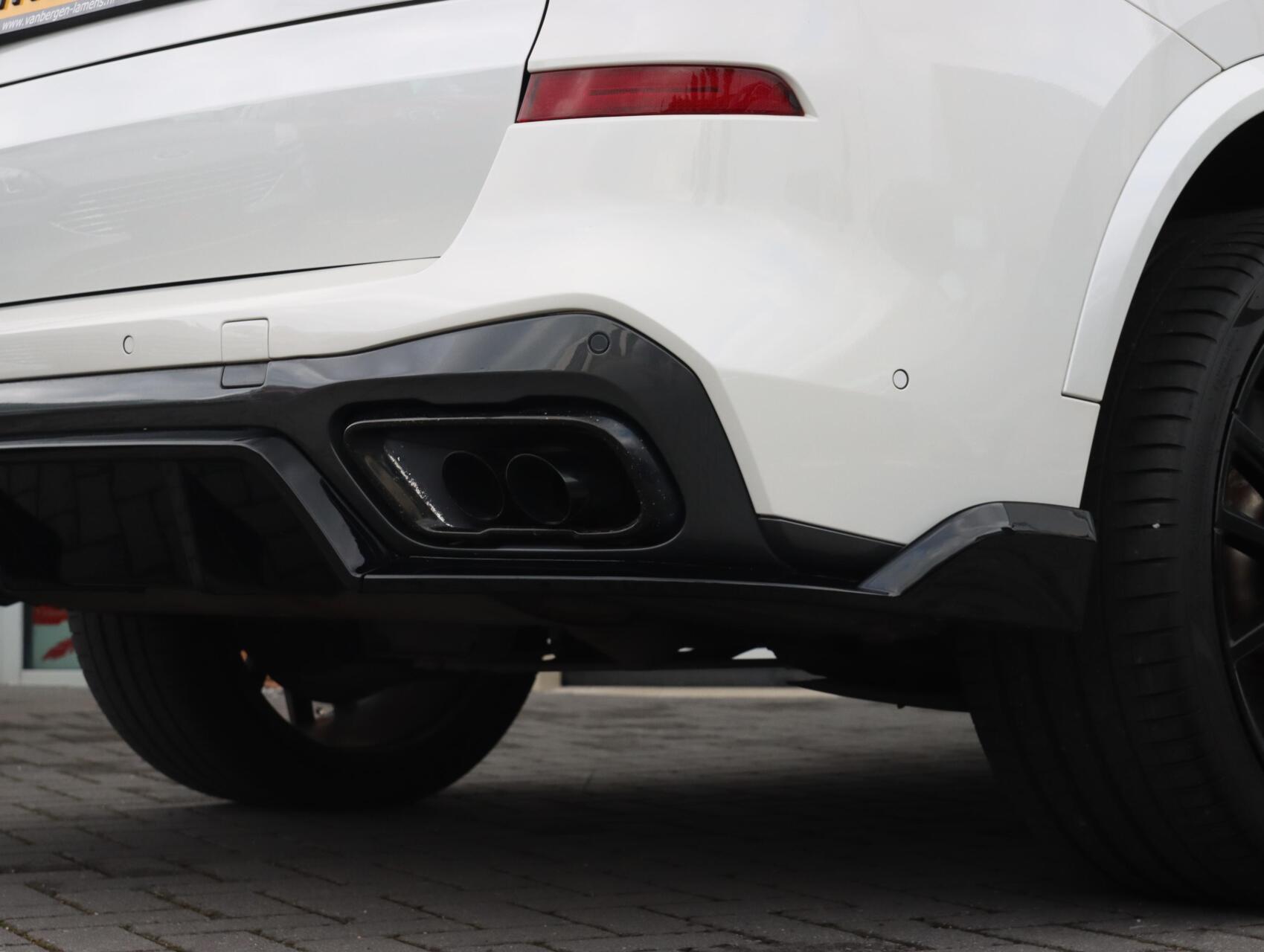 Foto van BMW X5 Xdrive45e