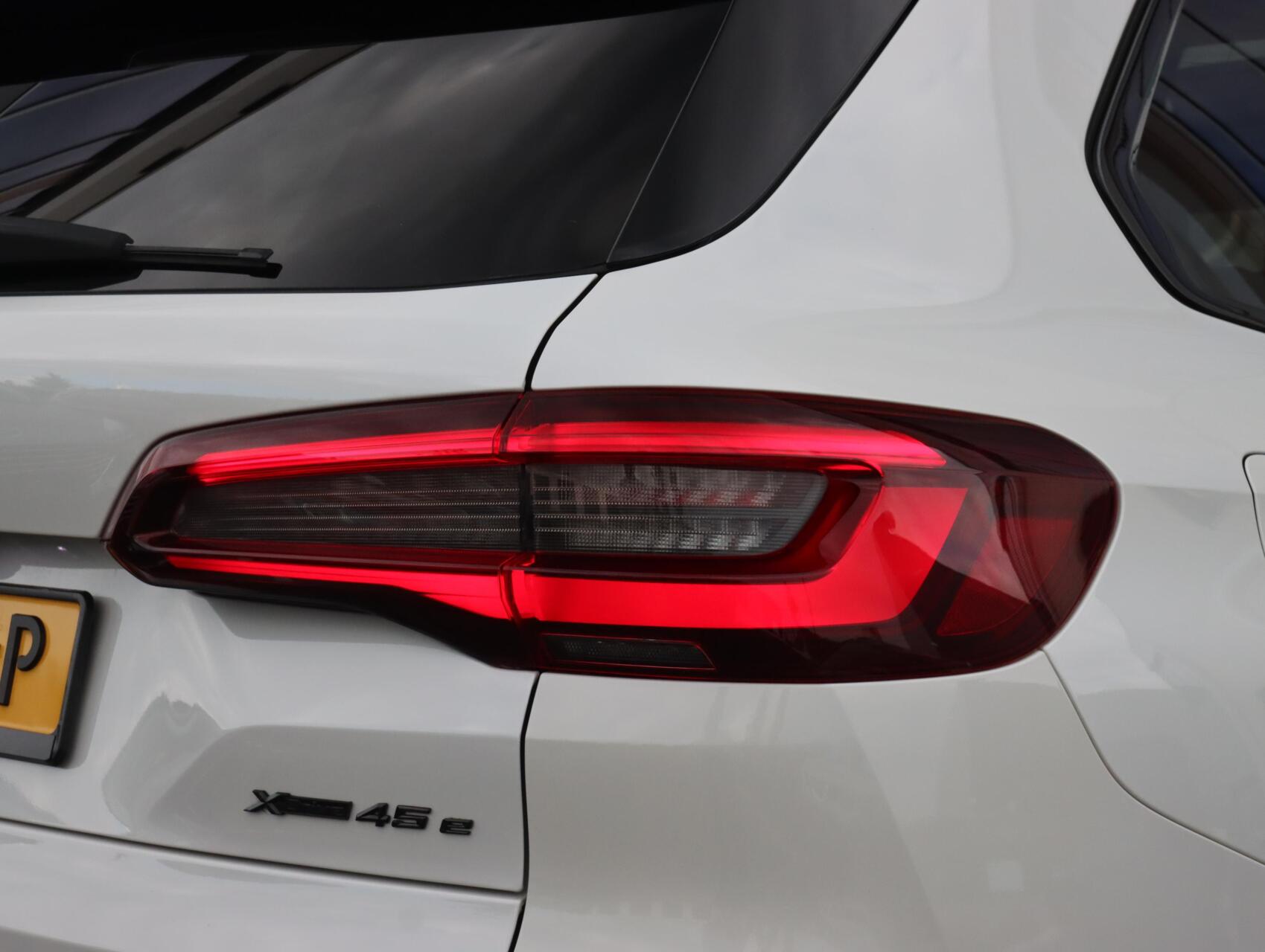 Foto van BMW X5 Xdrive45e