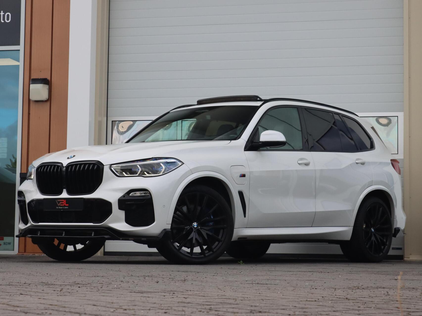 Foto van BMW X5 Xdrive45e