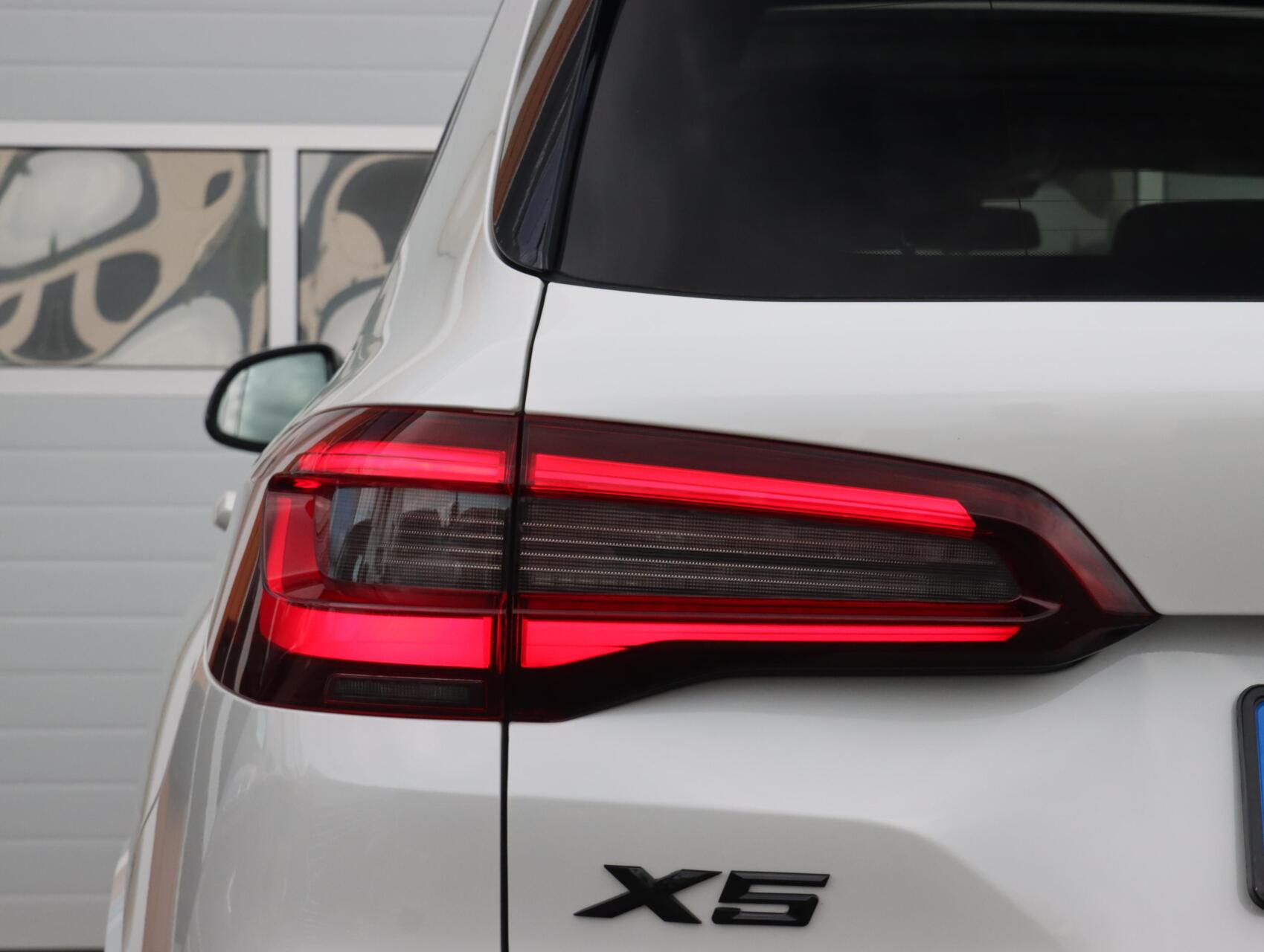 Foto van BMW X5 Xdrive45e