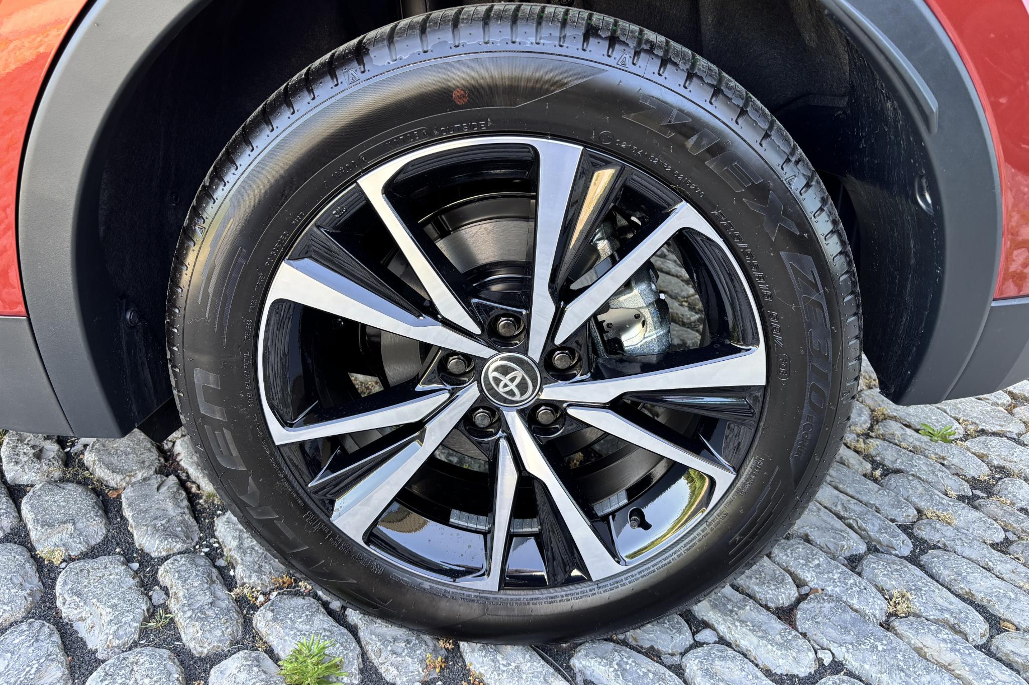 Foto van Toyota Toyota C-hr