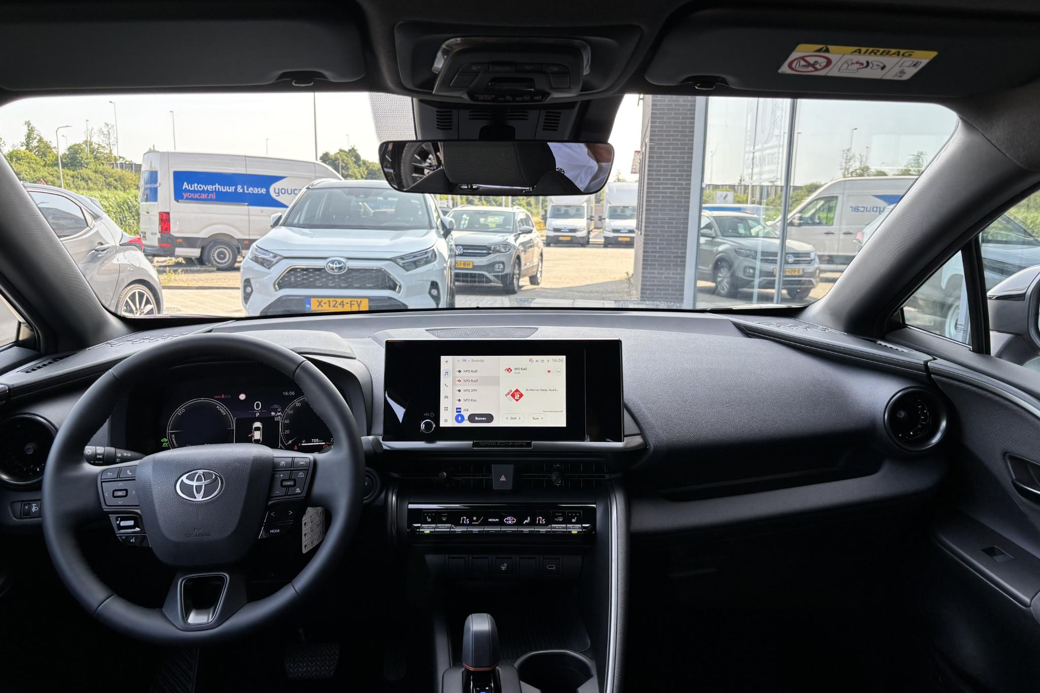 Foto van Toyota Toyota C-hr