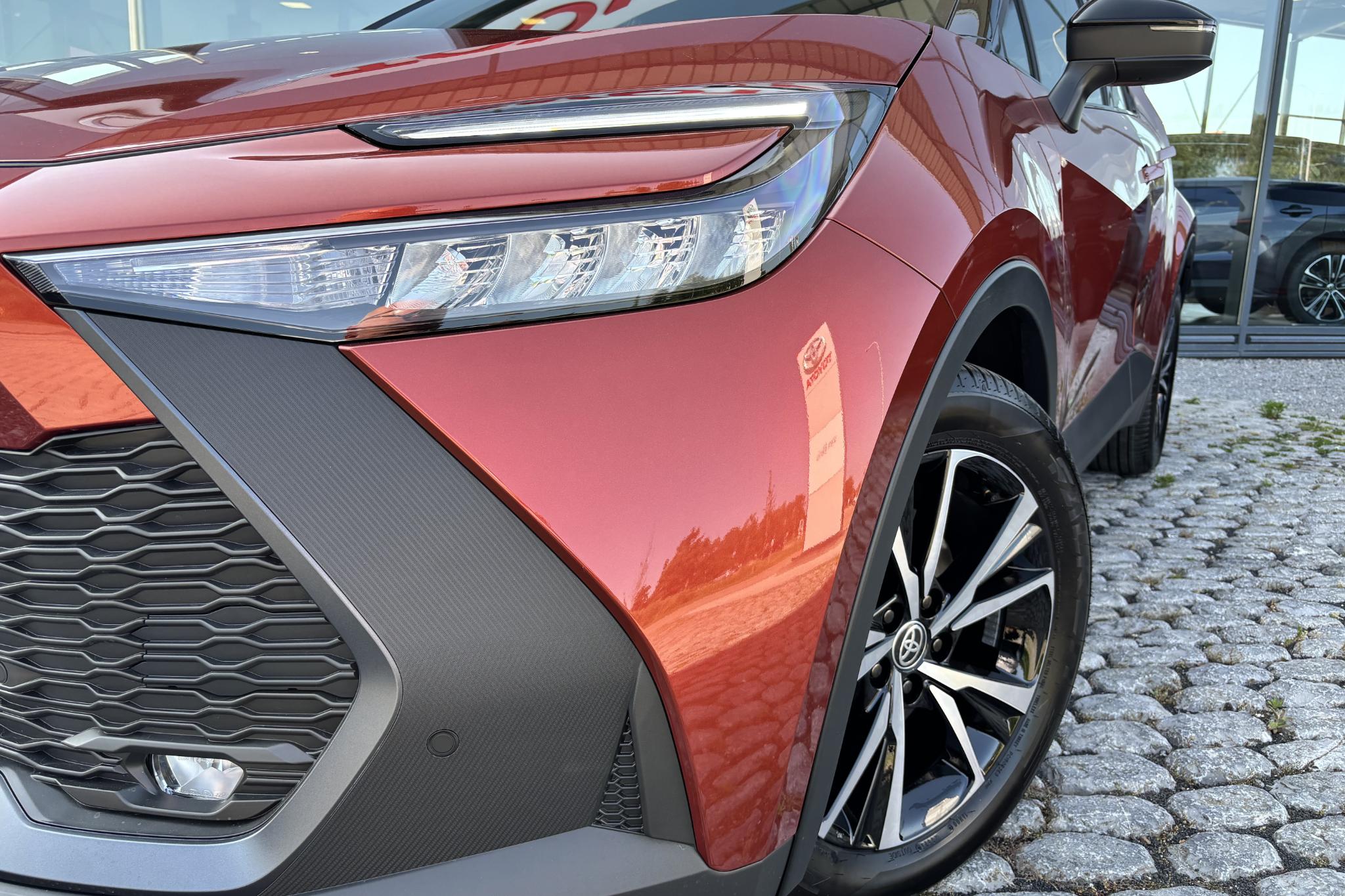 Foto van Toyota Toyota C-hr