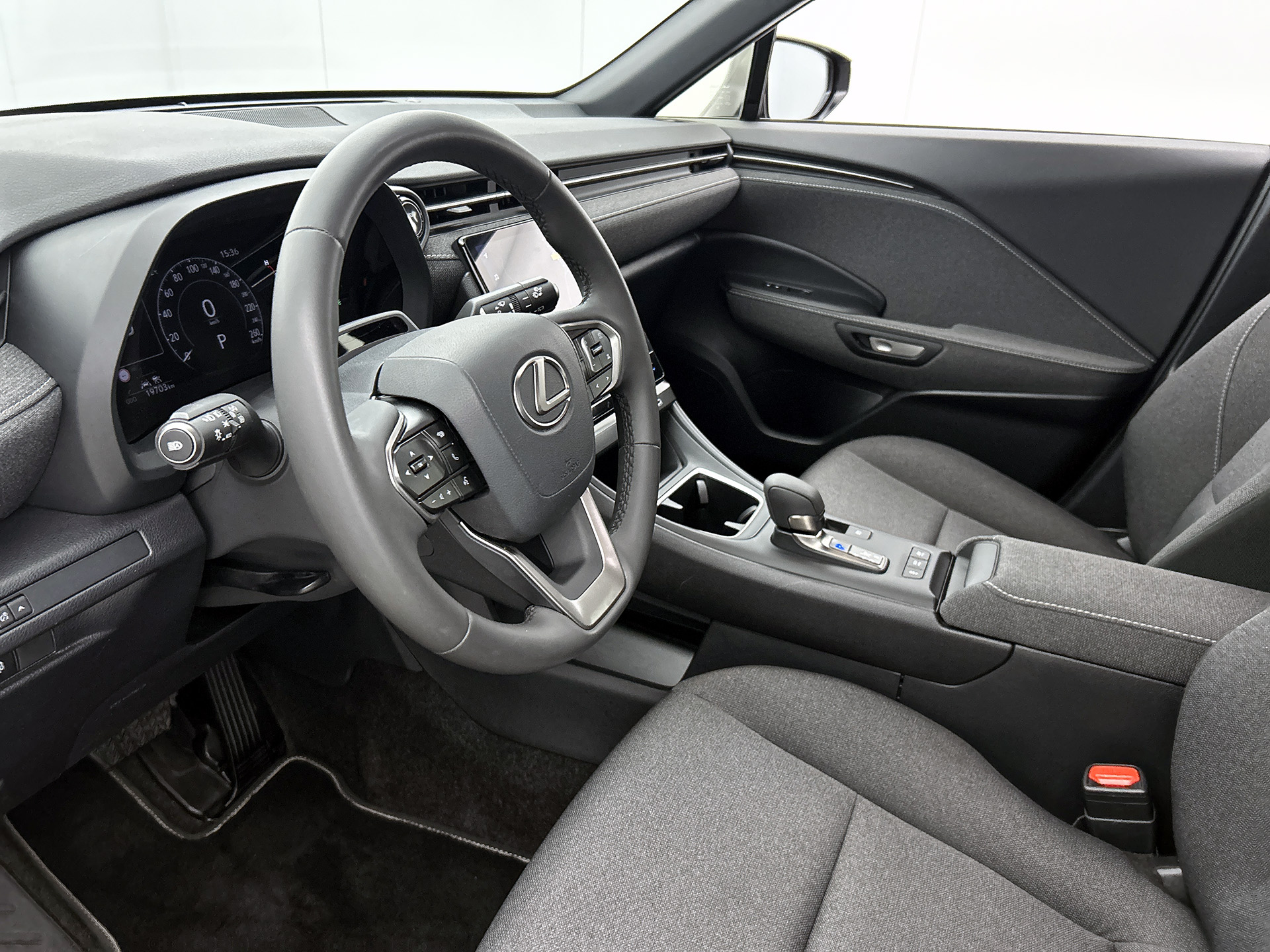 Foto van Lexus Lexus LBX