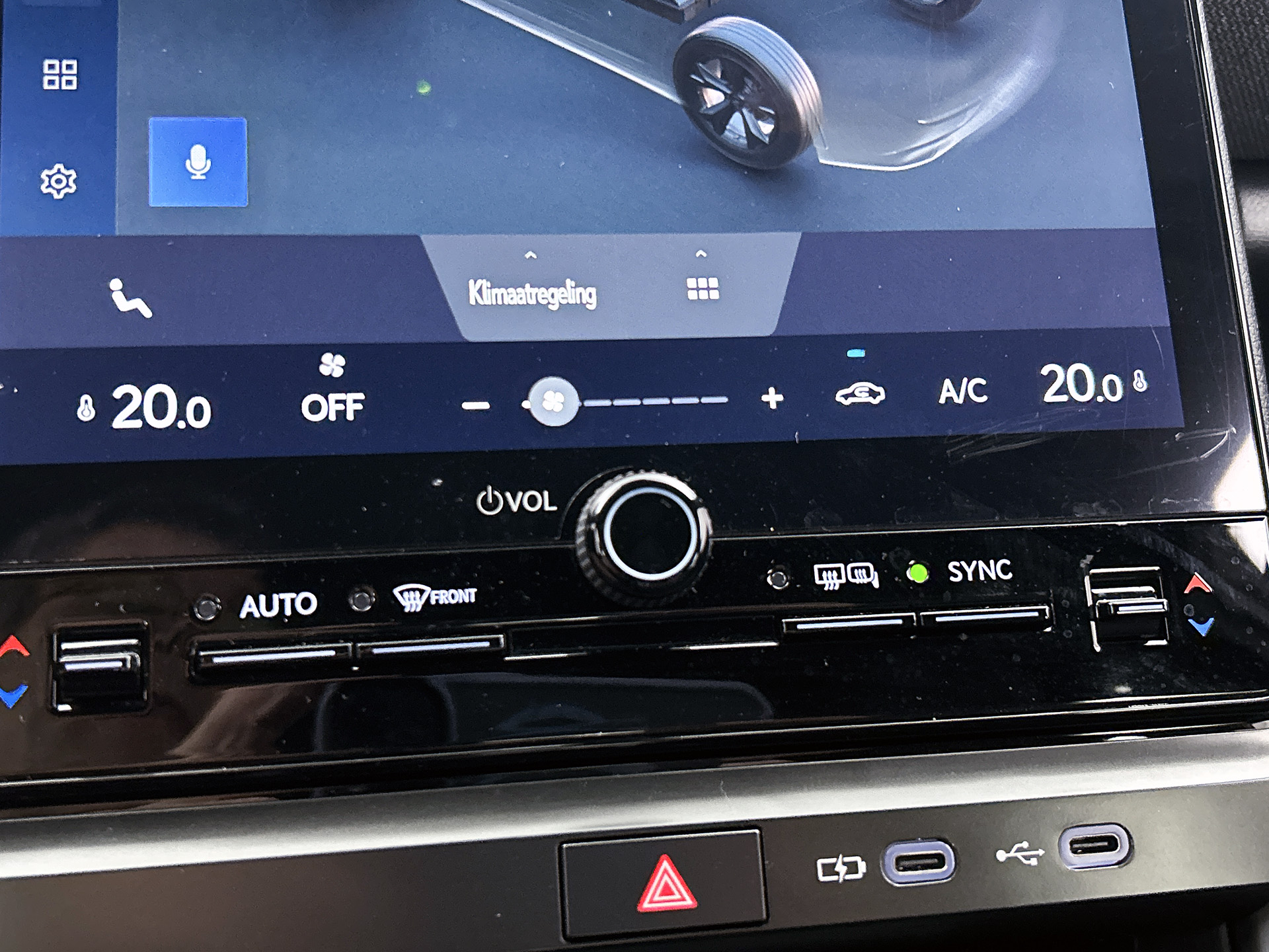 Foto van Lexus Lexus LBX