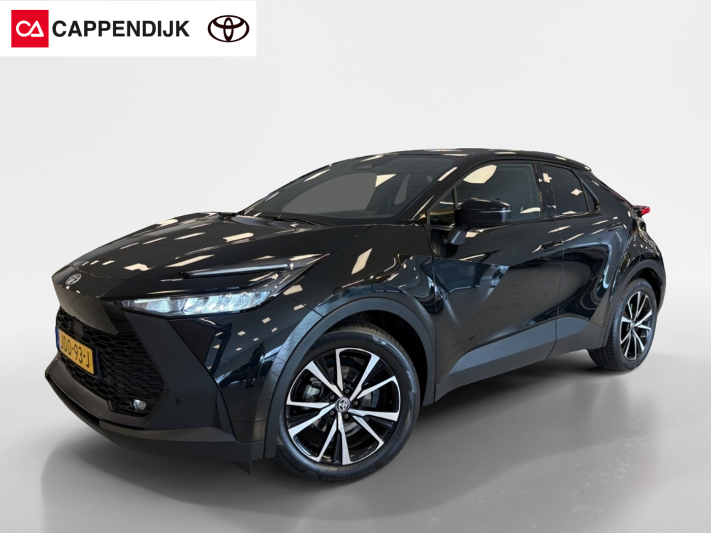 Toyota Toyota C-hr 1.8 Hybrid 140 Dyn 2025 - voorkant